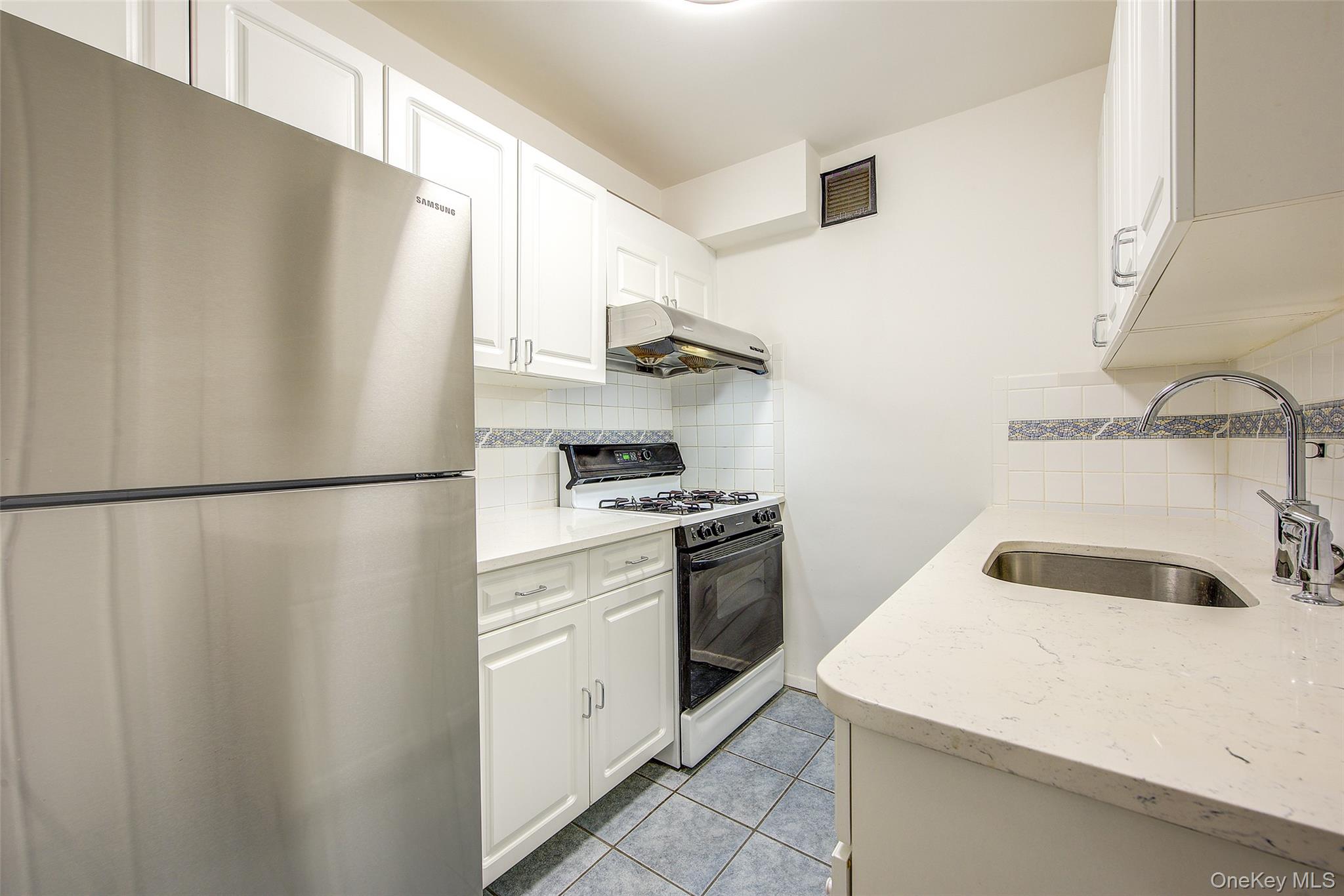 4th image of 102-10 66Th Rd #26K, New York, NY 11375 | MLS# 1034866