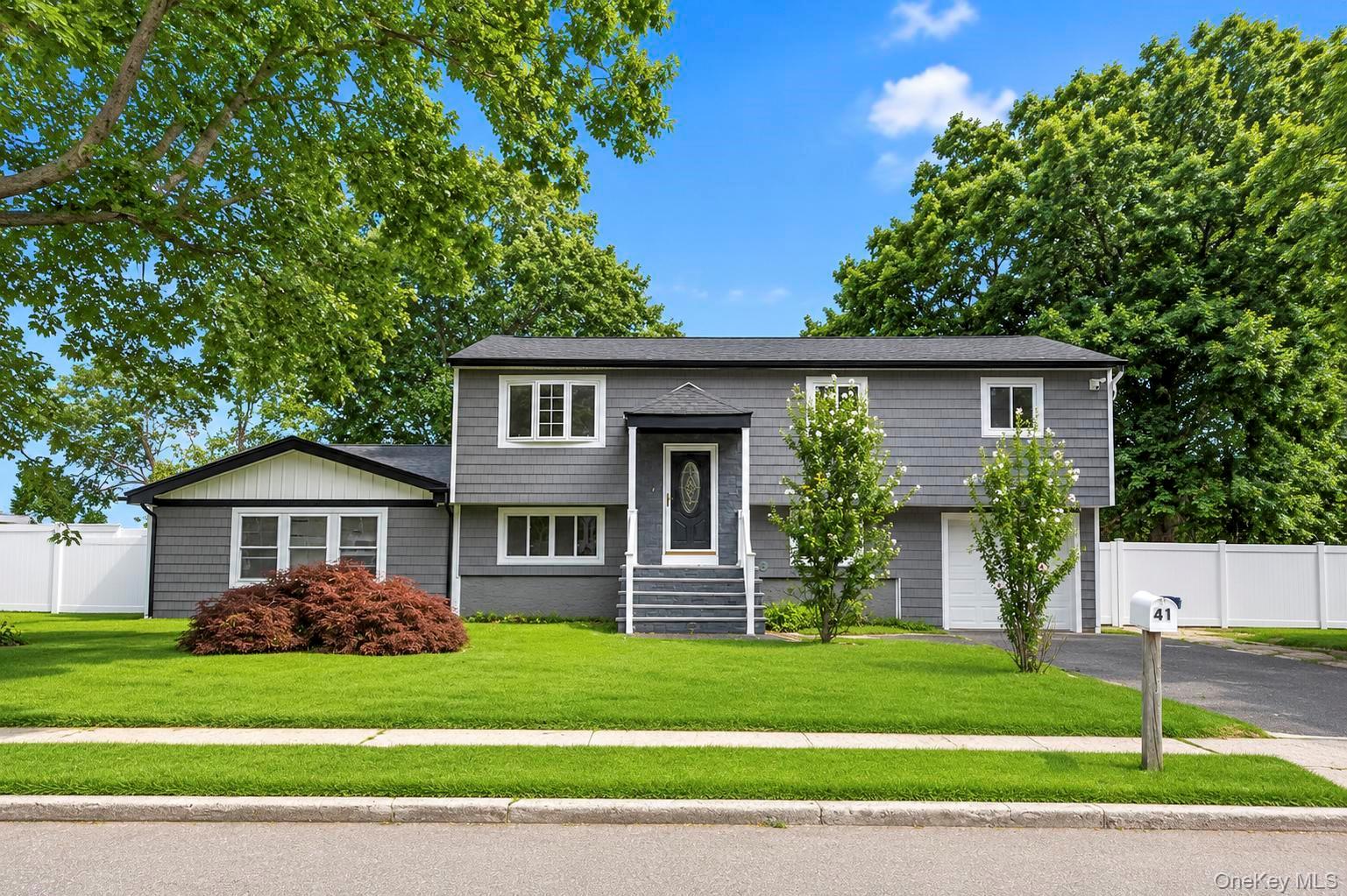 2nd image of 41 Madison Ave, Babylon, NY 11701 | MLS# 1034941
