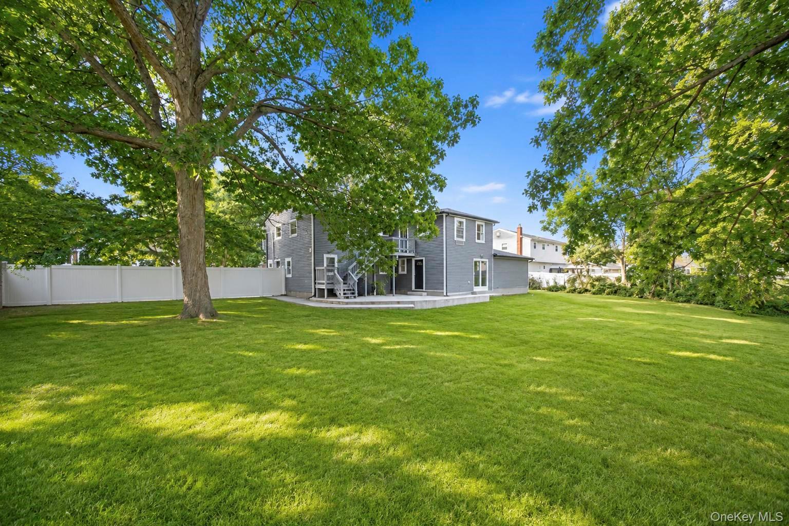 4th image of 41 Madison Ave, Babylon, NY 11701 | MLS# 1034941