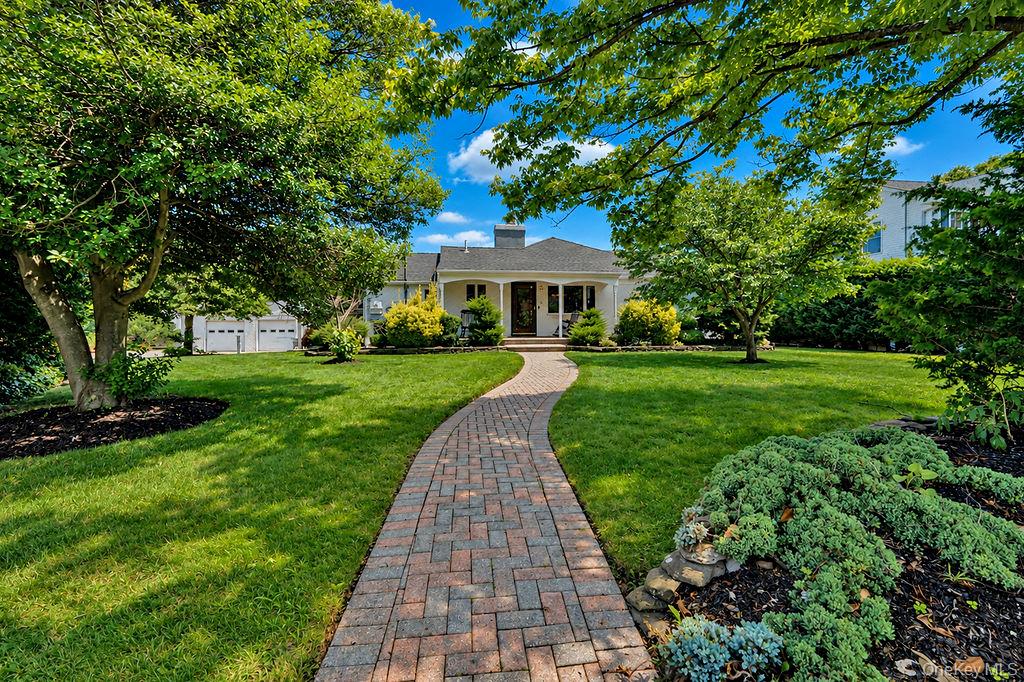 1st image of 8 Stuart Ave, Babylon, NY 11701 | MLS# 1034942