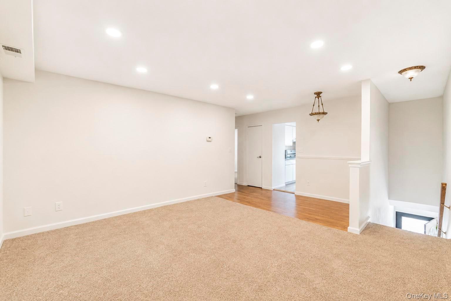 5th image of 8 Sycamore Ct #8, Brookhaven, NY 11784 | MLS# 1034945