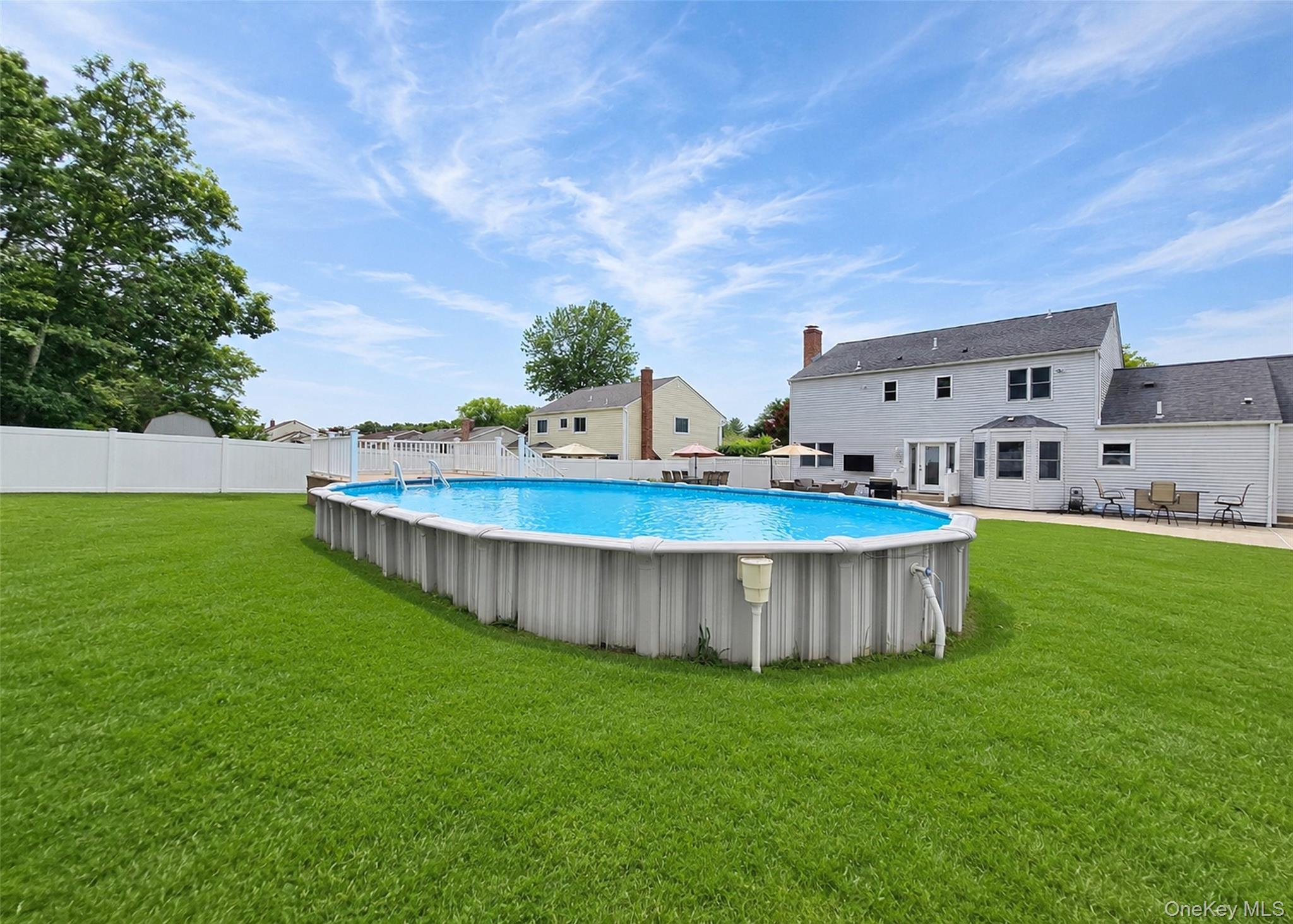 38th image of 73 Springmeadow Dr, Islip, NY 11741 | MLS# 1034957