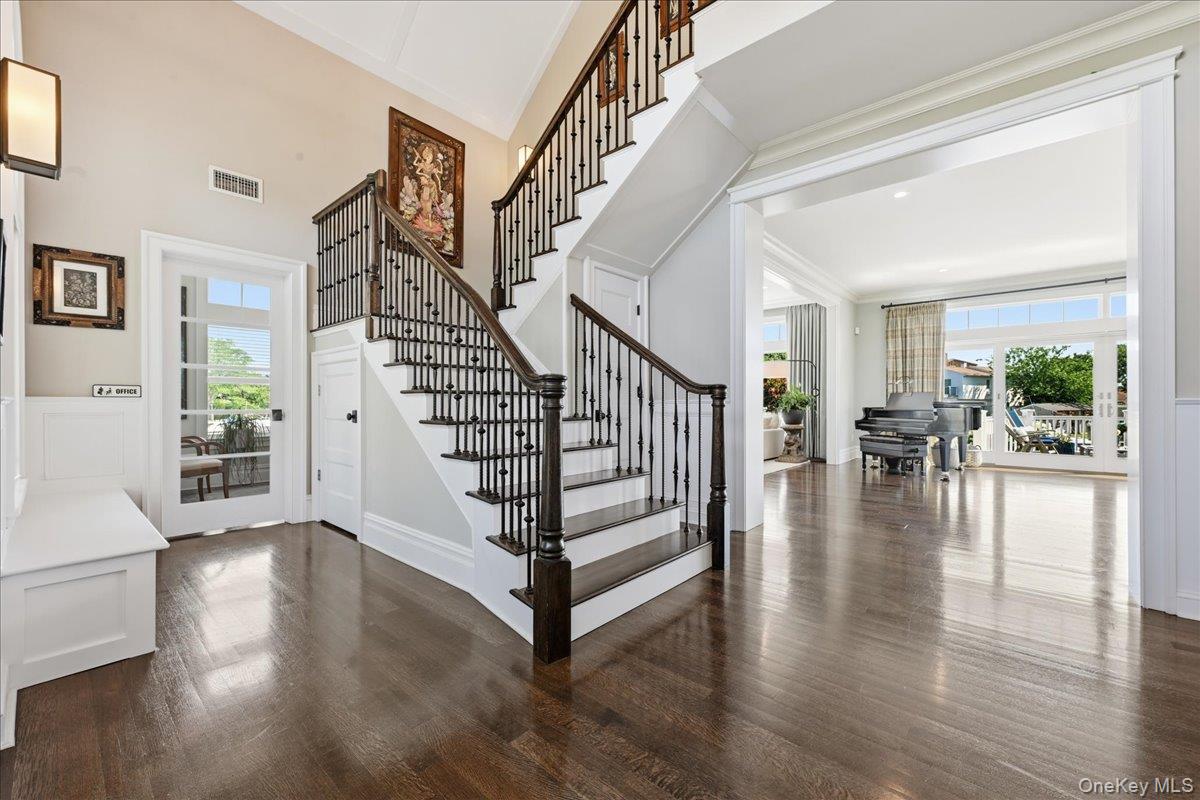 3rd image of 11 Angelica Ct, West Babylon, NY 11704 | MLS# 1034966