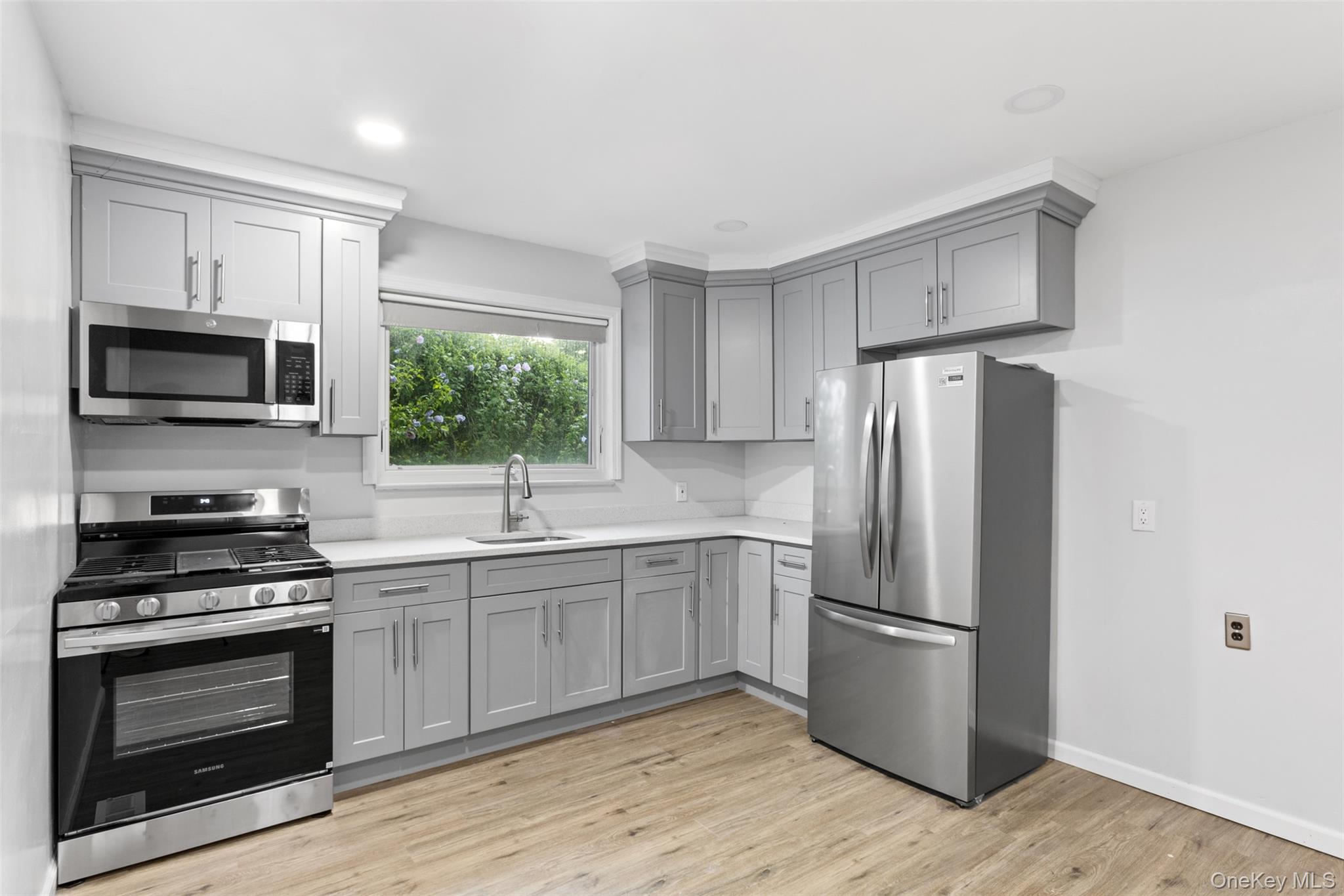 3rd image of 336 Scranton Ave, Hempstead, NY 11563 | MLS# 1034969