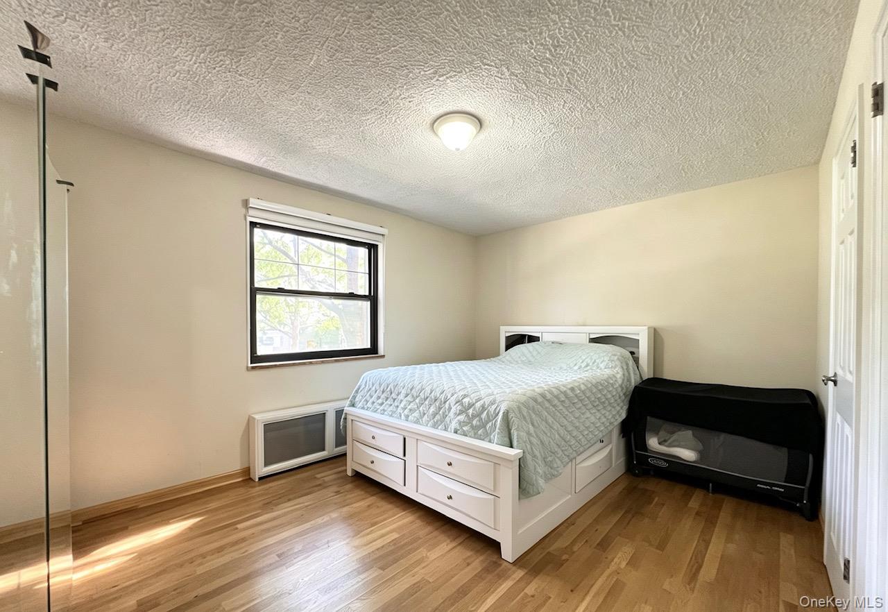 5th image of 67-67 136Th St, New York, NY 11367