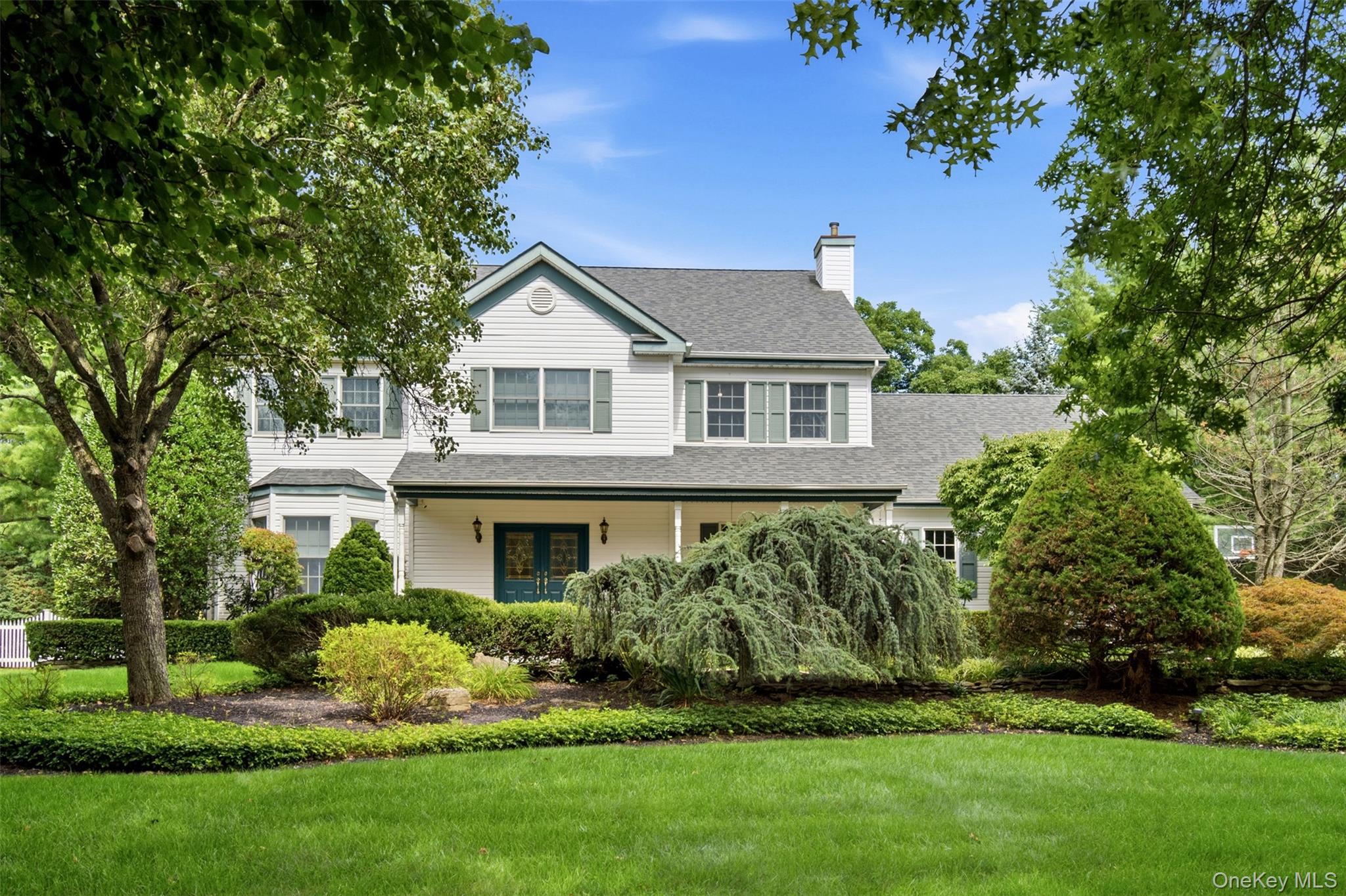 1st image of 14 Dupont Ct, Huntington, NY 11746 | MLS# 1034999