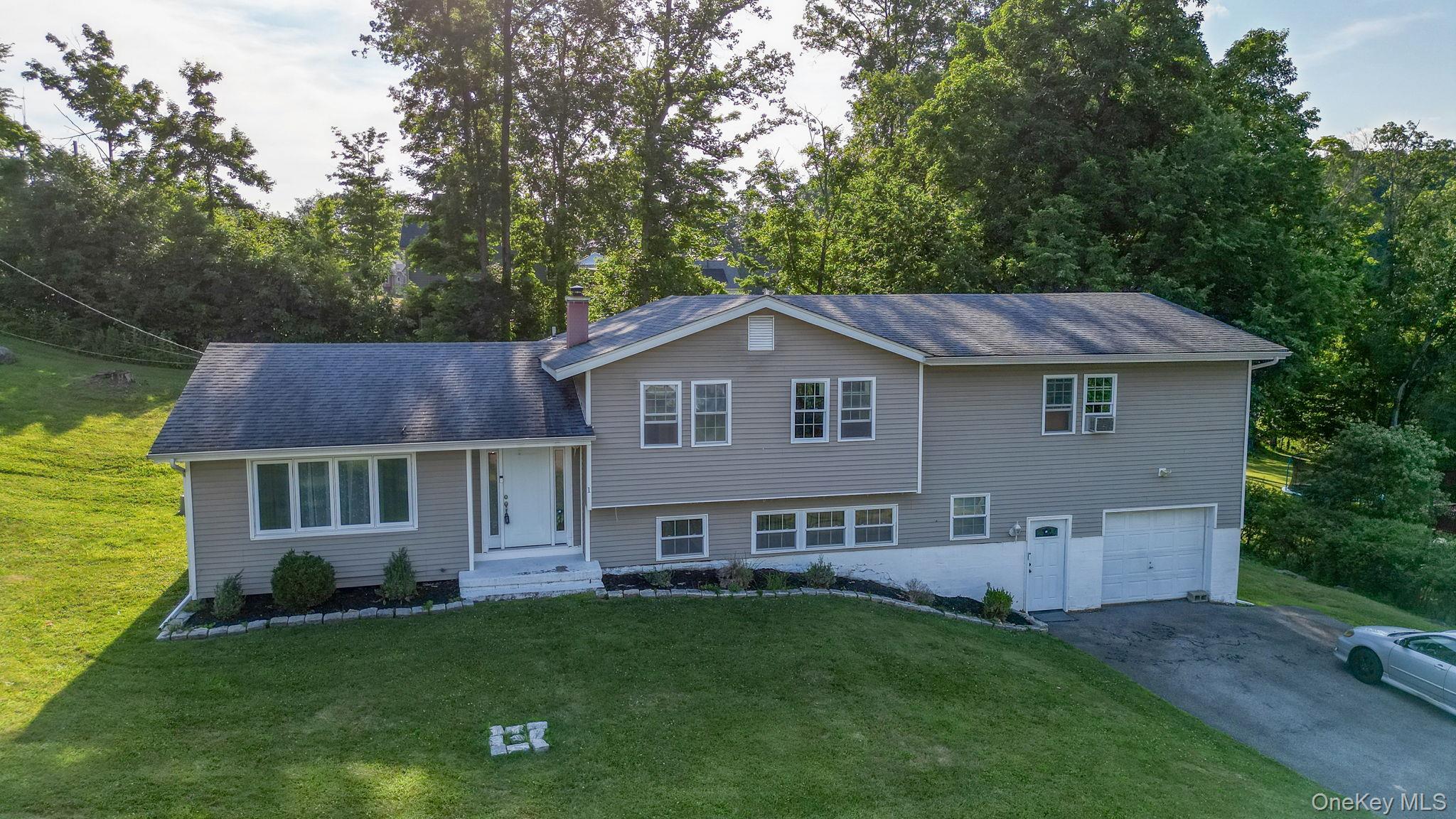 1st image of 1 Forest Ln, New Windsor, NY 12577 | MLS# 1035024
