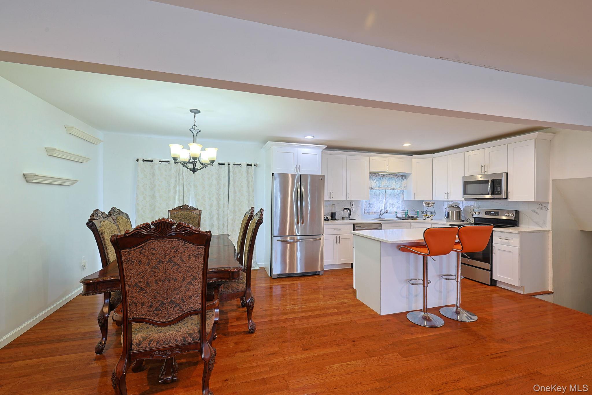 3rd image of 1 Forest Ln, New Windsor, NY 12577 | MLS# 1035024