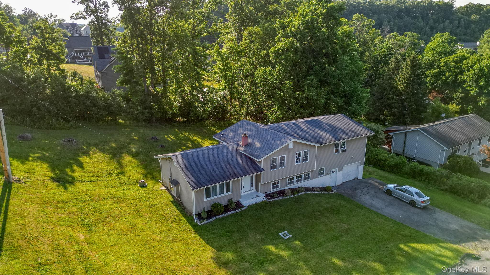 2nd image of 1 Forest Ln, New Windsor, NY 12577 | MLS# 1035024