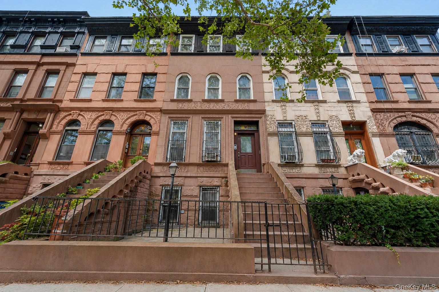 2nd image of 393 Park Pl, New York, NY 11238 | MLS# 1035045