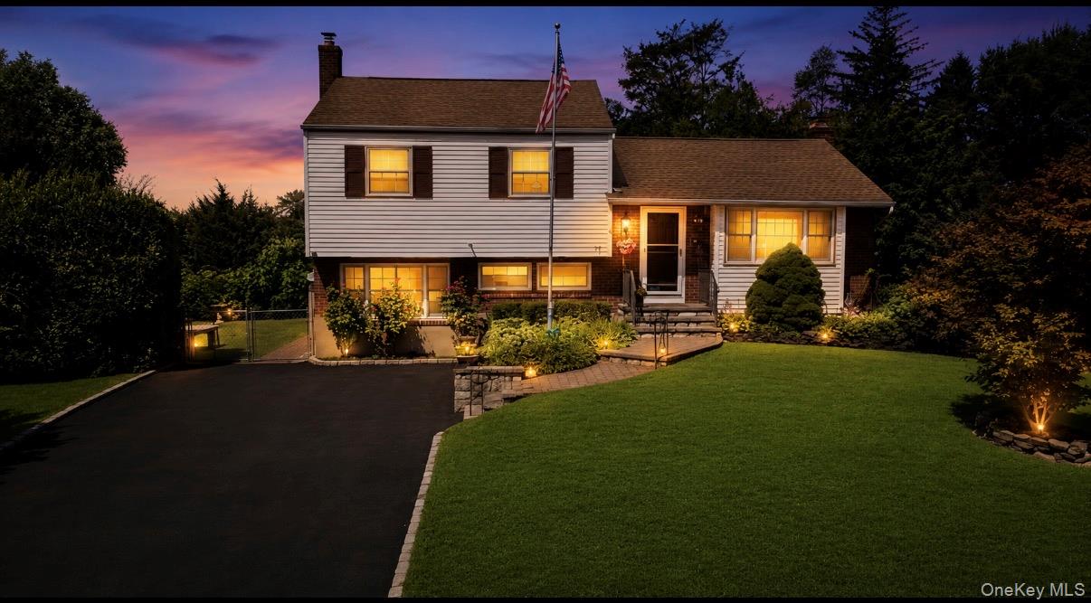 1st image of 10 Meredith Dr, Huntington, NY 11740 | MLS# 1035066