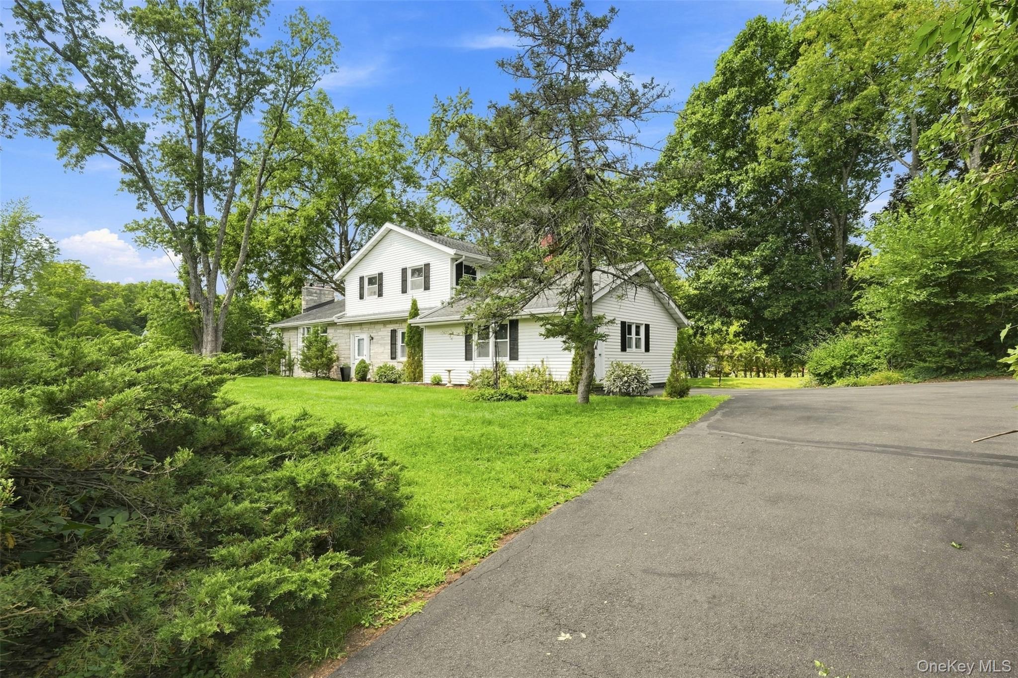 2nd image of 575 Lucas Avenue Ext, Hurley, NY 12443 | MLS# 1035094