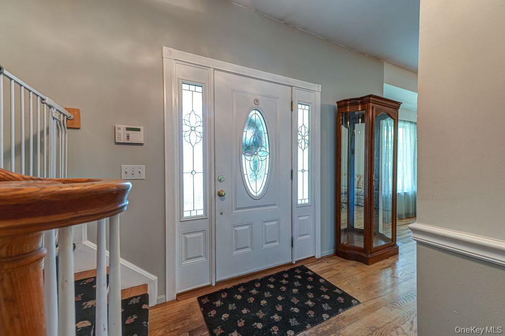 4th image of 4 Fable Rd, Smithtown, NY 11780 | MLS# 1035173