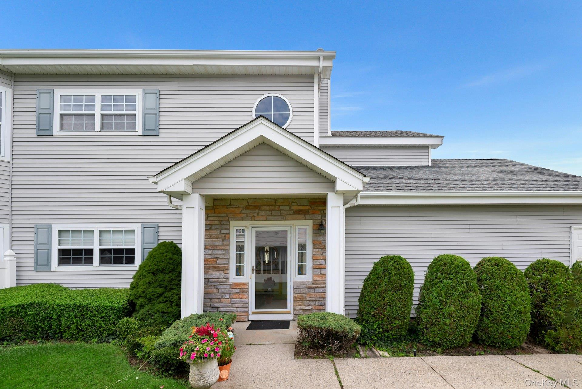1st image of 533 Highland Ct, Brookhaven, NY 11955 | MLS# 1035179