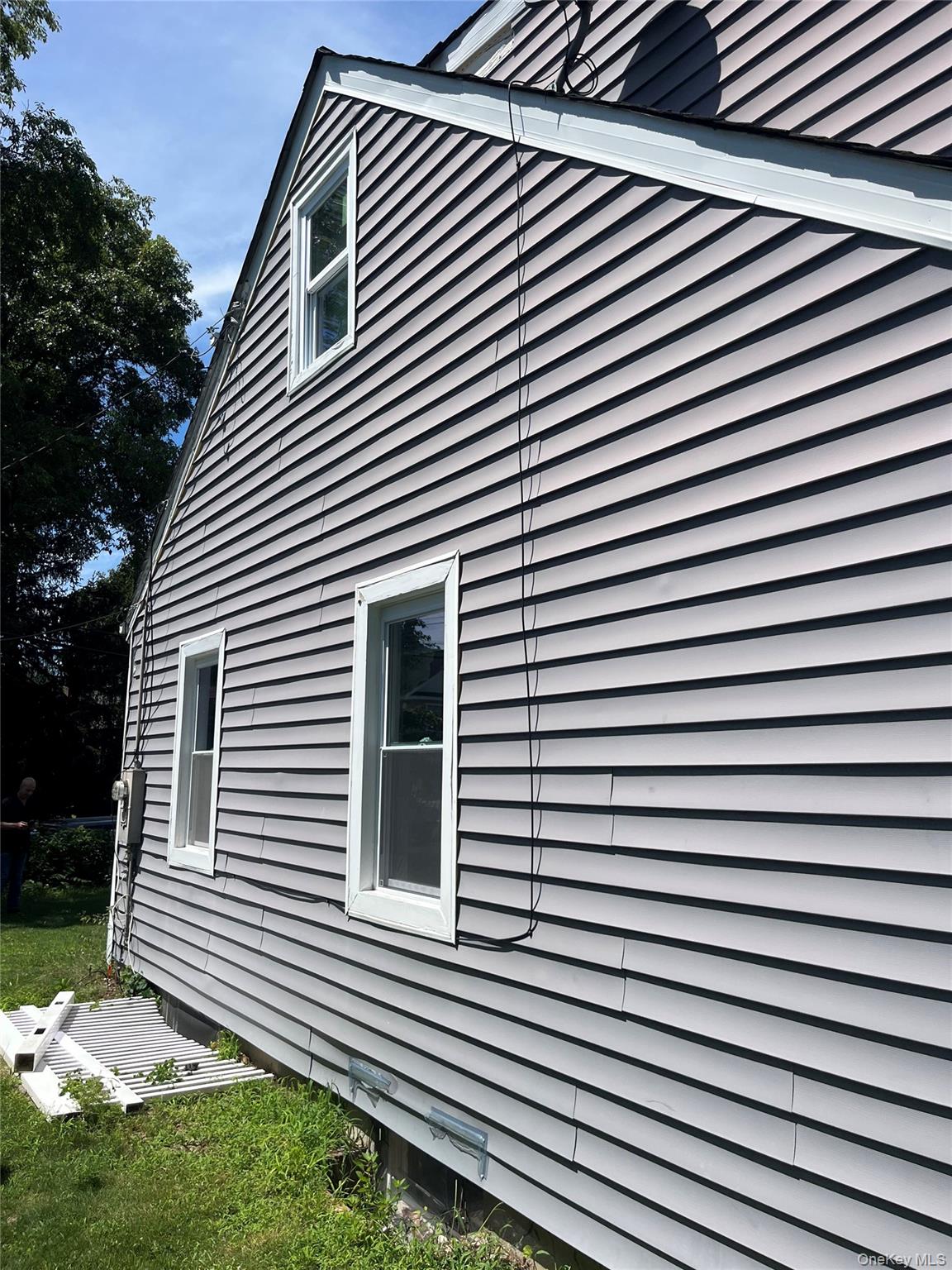 2nd image of 32 7th Ave S, Huntington, NY 11746 | MLS# 1035198