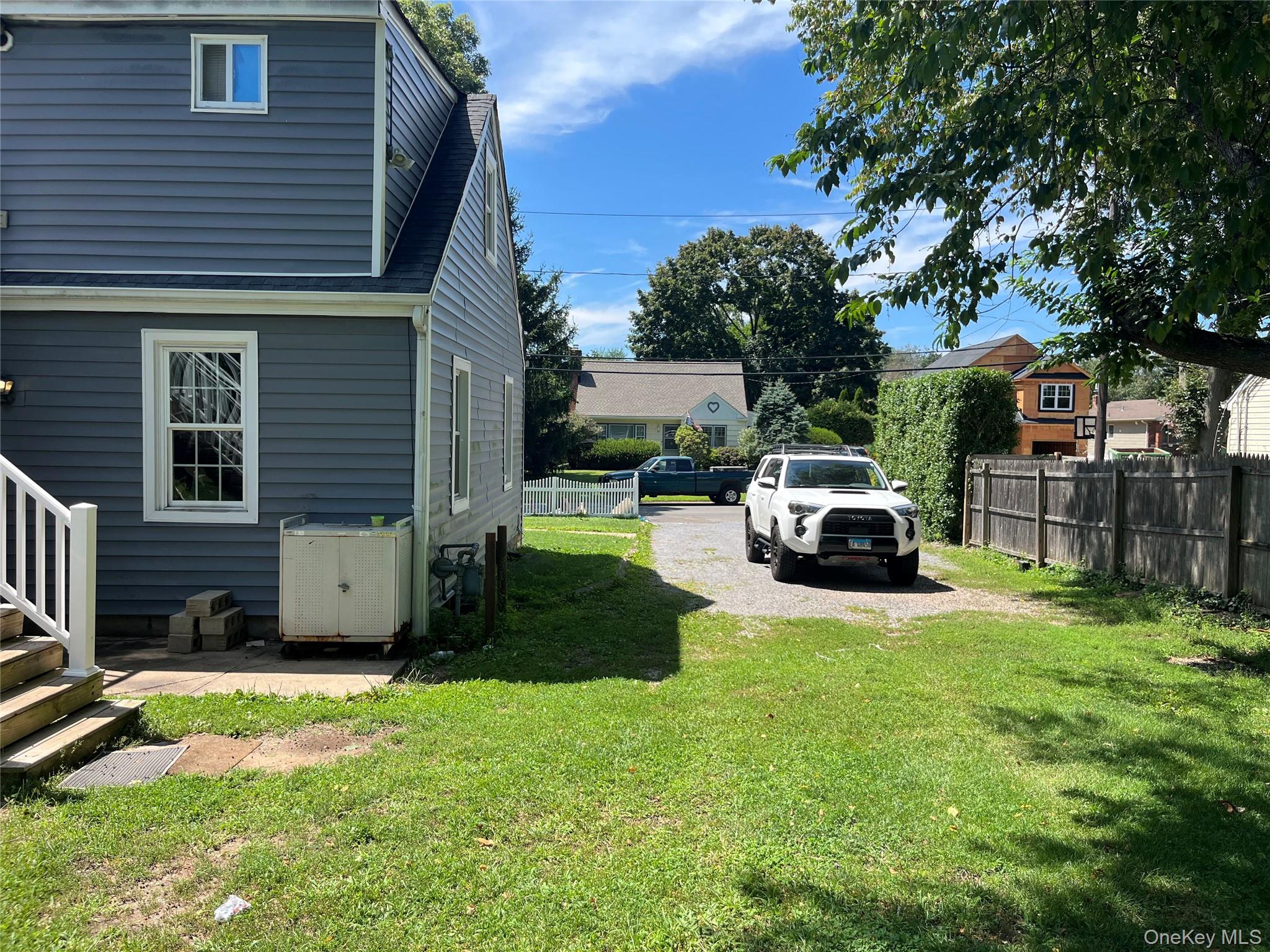 5th image of 32 7Th Ave S, Huntington, NY 11746 | MLS# 1035198