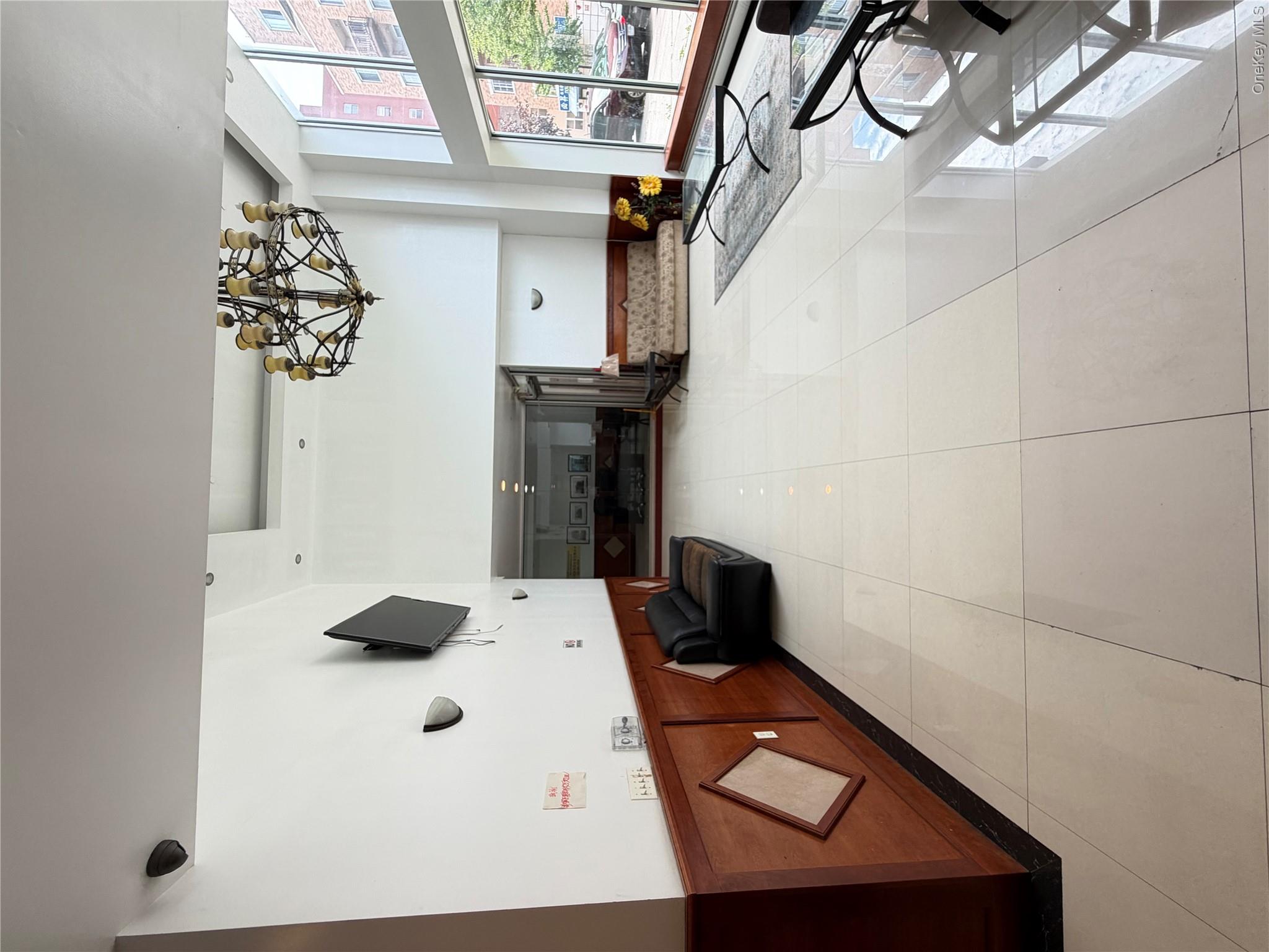 4th image of 14118 Cherry Ave, New York, NY 11355