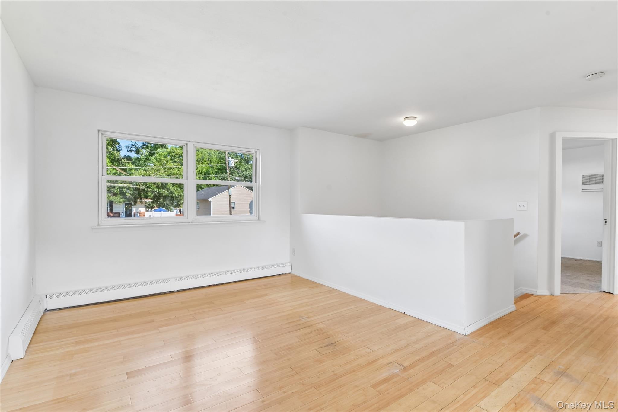 3rd image of 4 Beechwood Dr, Brookhaven, NY 11967 | MLS# 1035203
