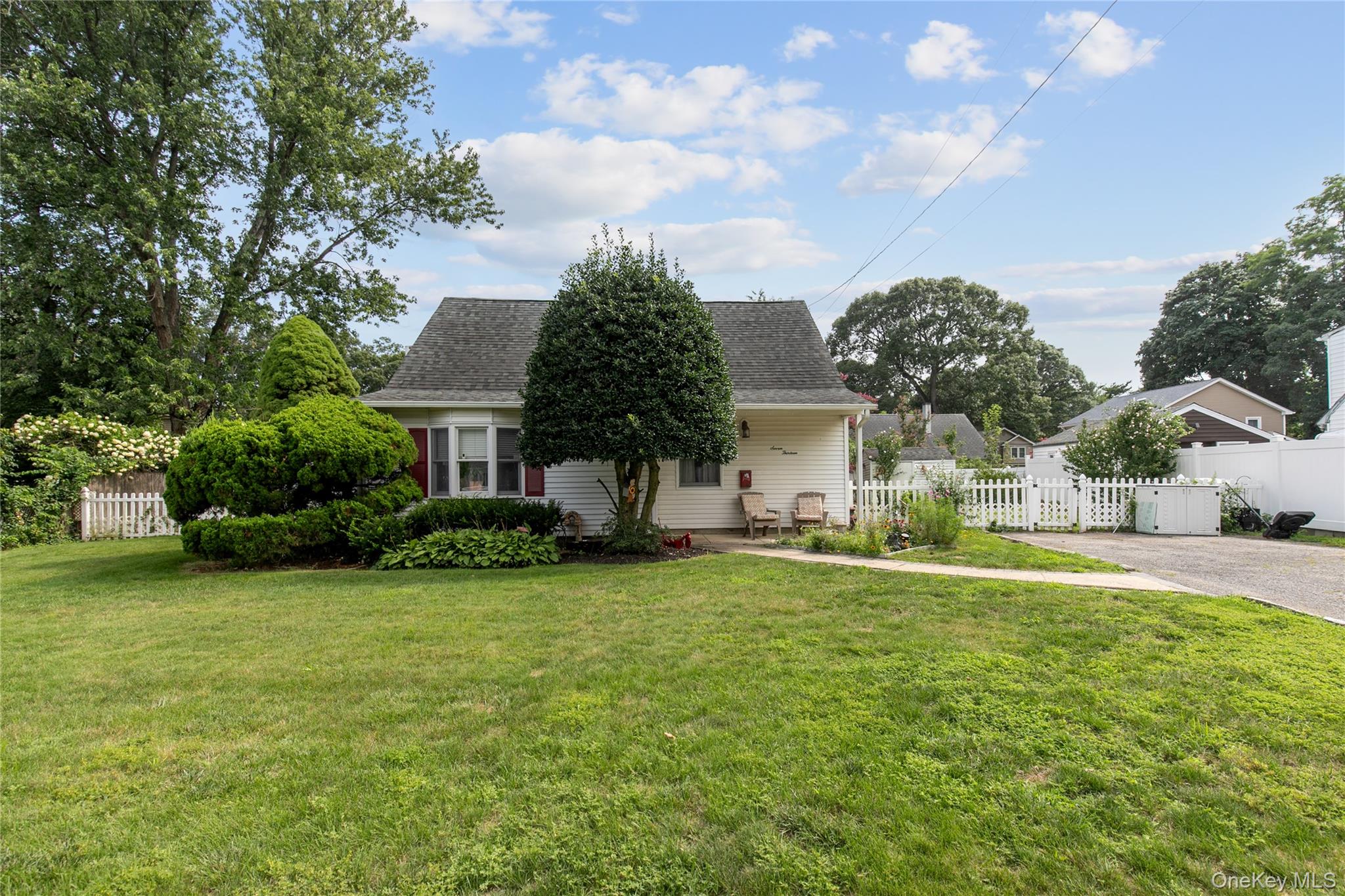 1st image of 713 Wren Ct, Hempstead, NY 11552 | MLS# 1035233