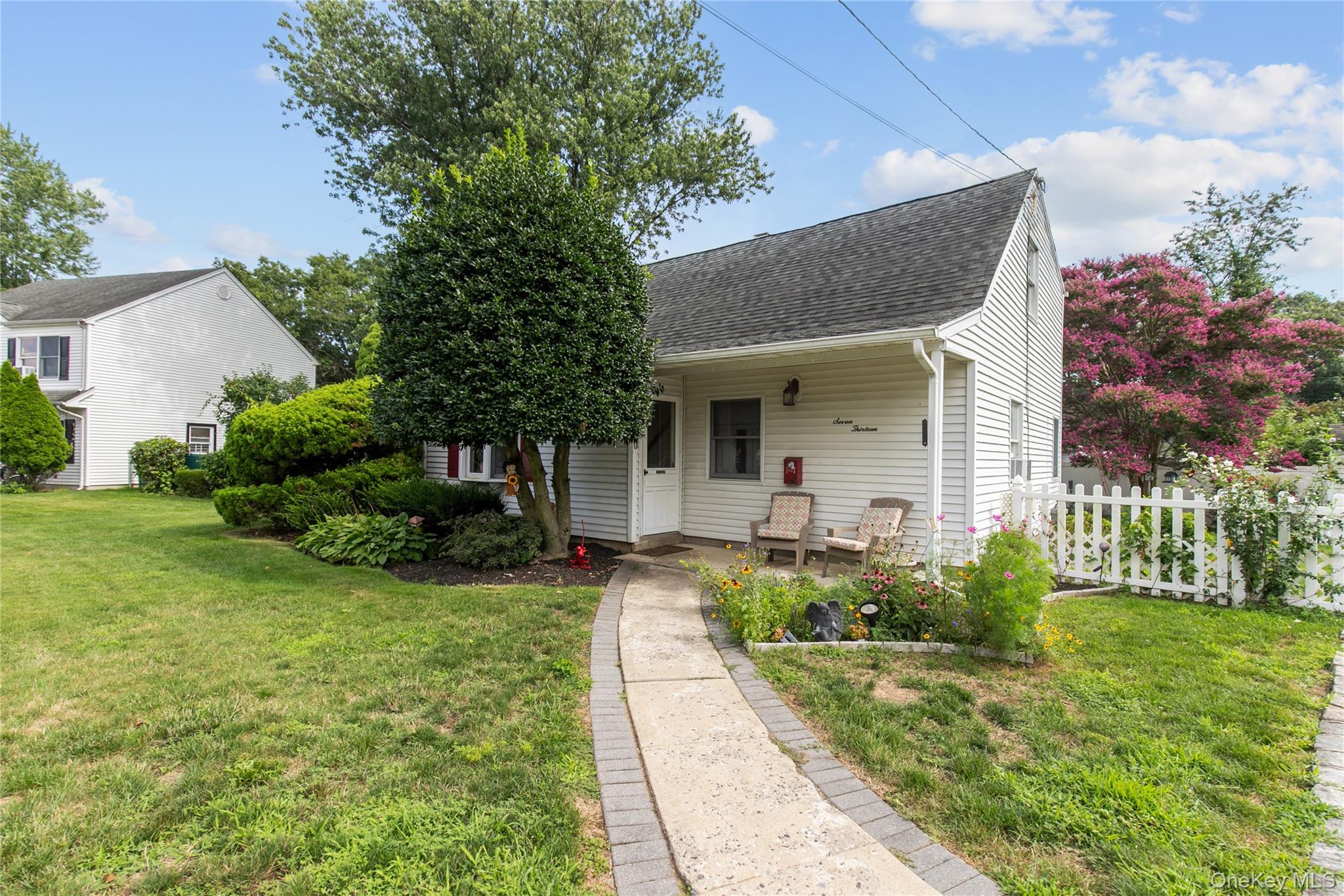 3rd image of 713 Wren Ct, Hempstead, NY 11552 | MLS# 1035233