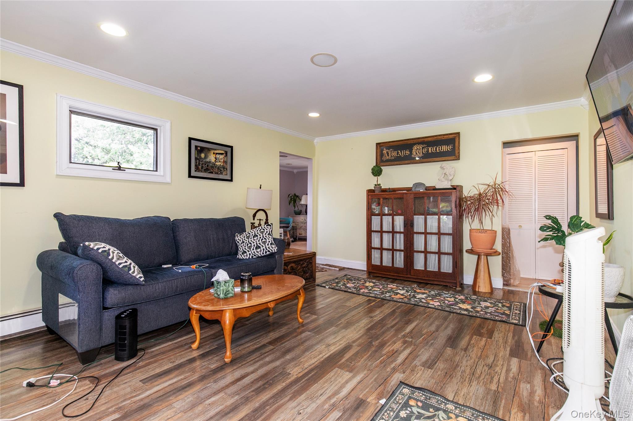 5th image of 713 Wren Ct, Hempstead, NY 11552 | MLS# 1035233