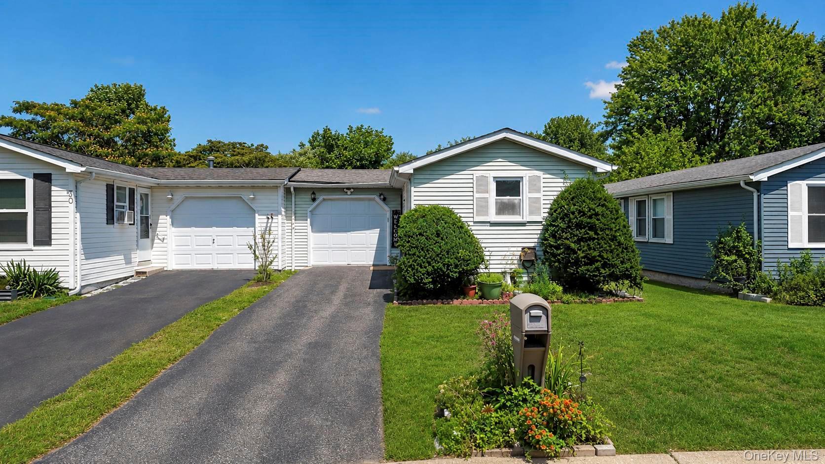 2nd image of 28 Greenwood Blvd, Brookhaven, NY 11949 | MLS# 1035243