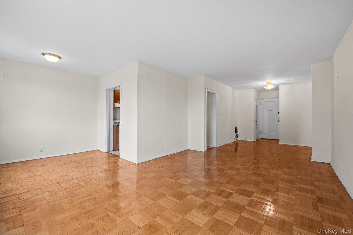 2nd image of 735 Kappock St #7B, New York, NY 10463 | MLS# 1035244