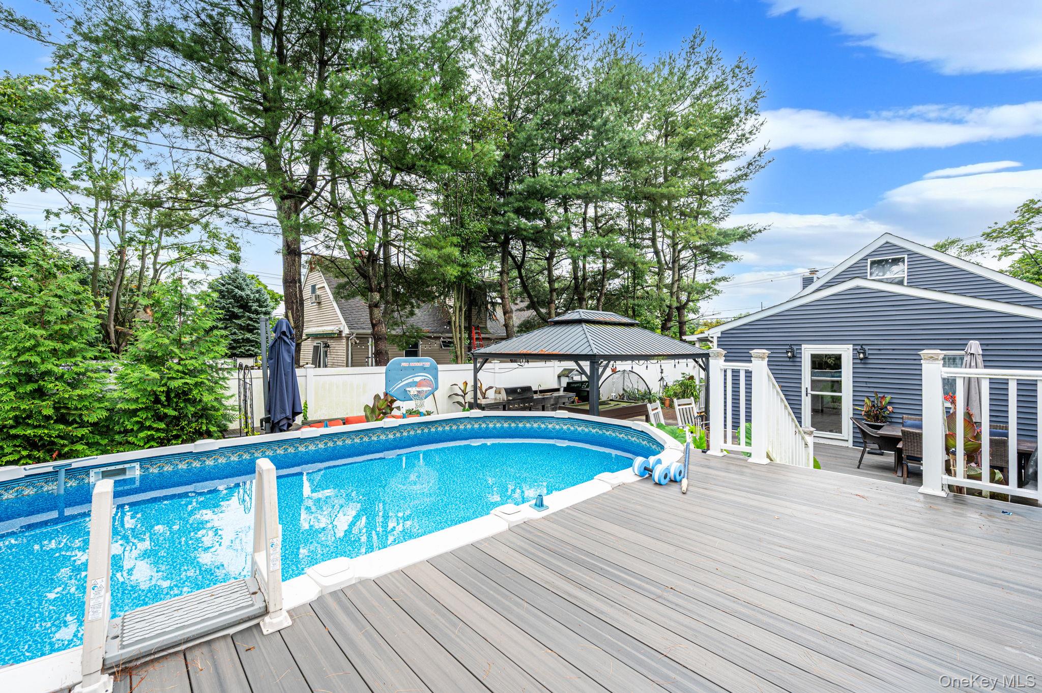 41st image of 1325 Ackerson Blvd, Islip, NY 11706 | MLS# 1035259