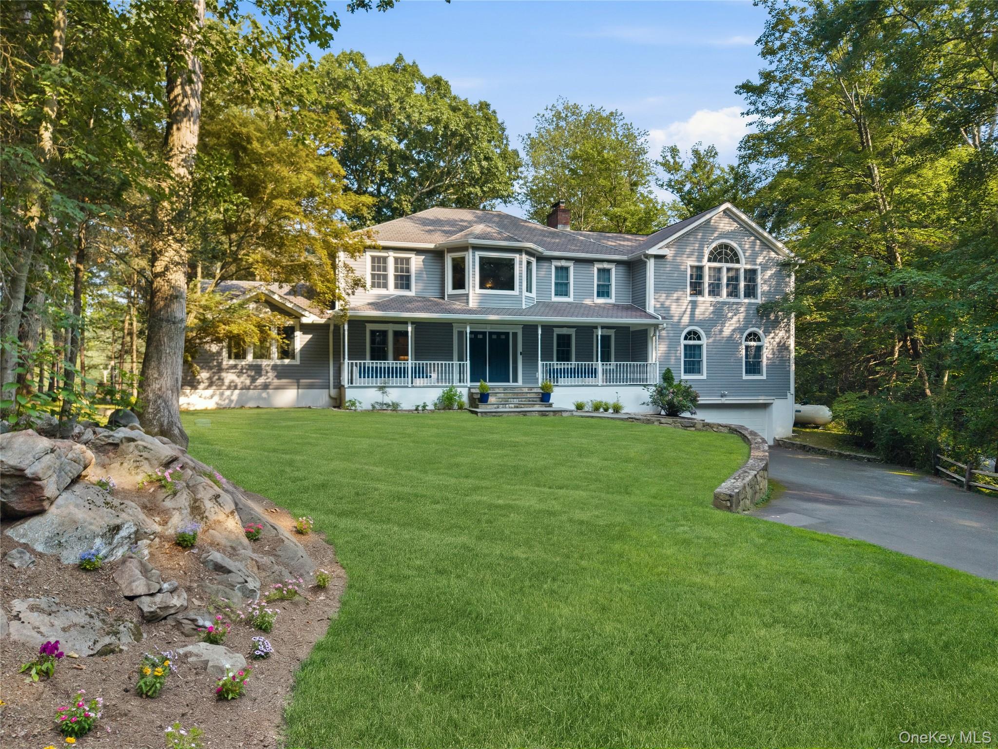 1st image of 1 Sherwood Rd, Pound Ridge, NY 10576 | MLS# 1035278