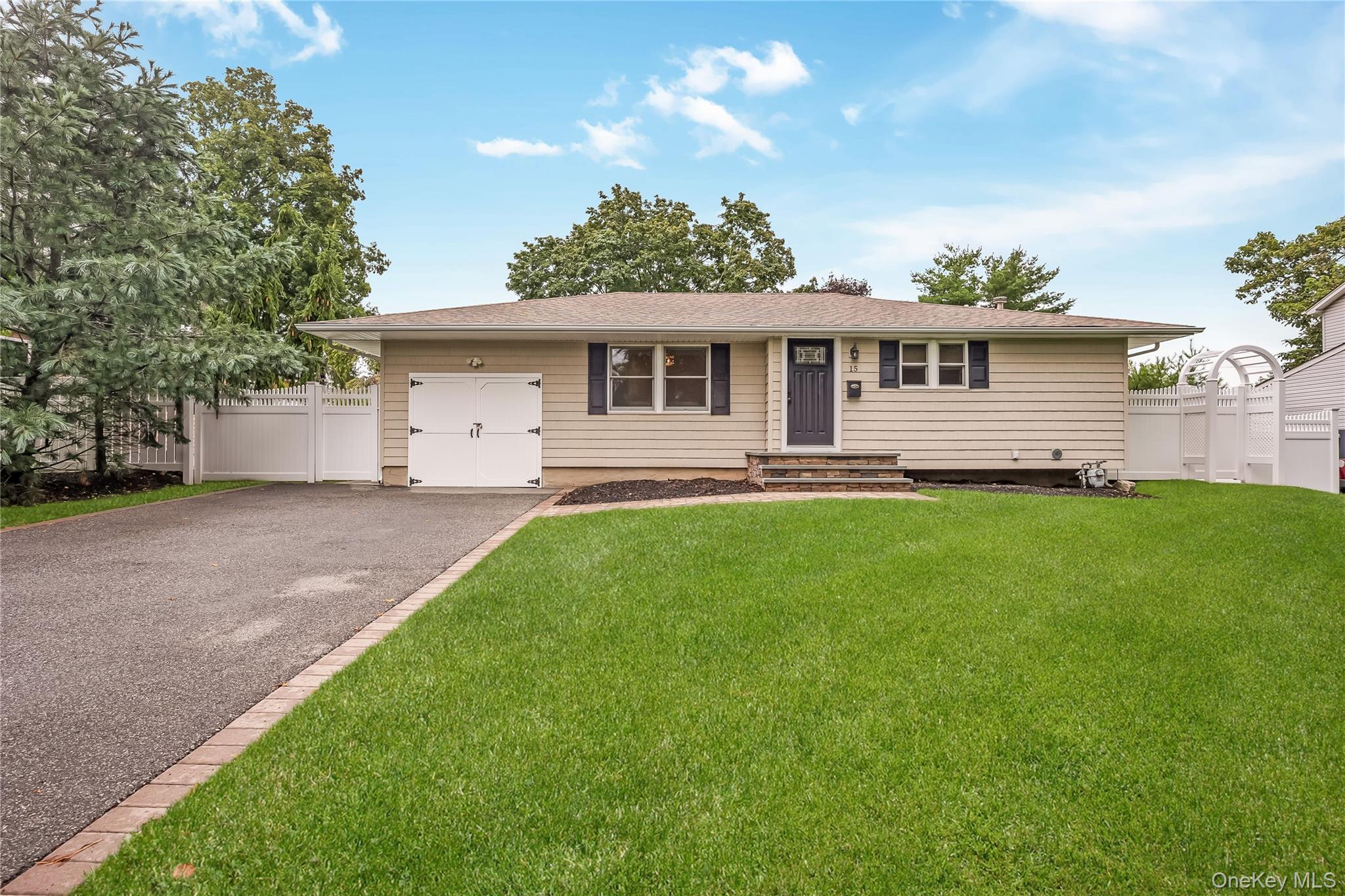 1st image of 15 Dewey Rd, Smithtown, NY 11725 | MLS# 1035282