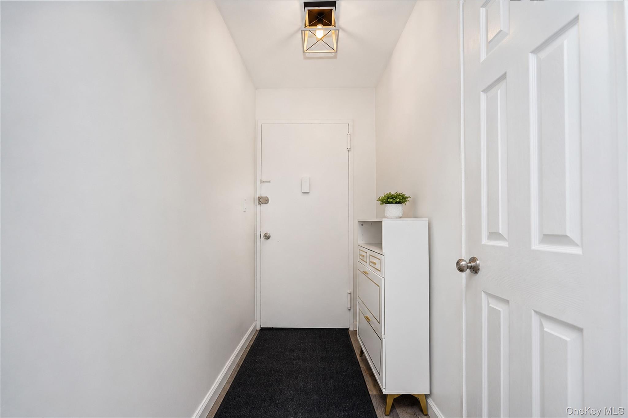 5th image of 1160 Richmond Rd, New York, NY 10304