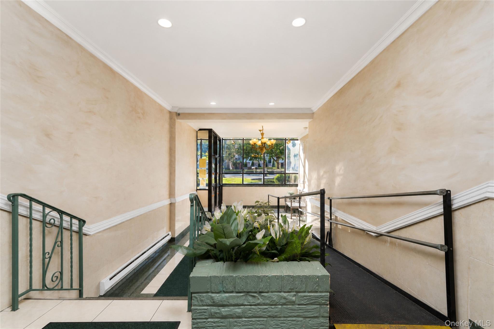 4th image of 1160 Richmond Rd, New York, NY 10304