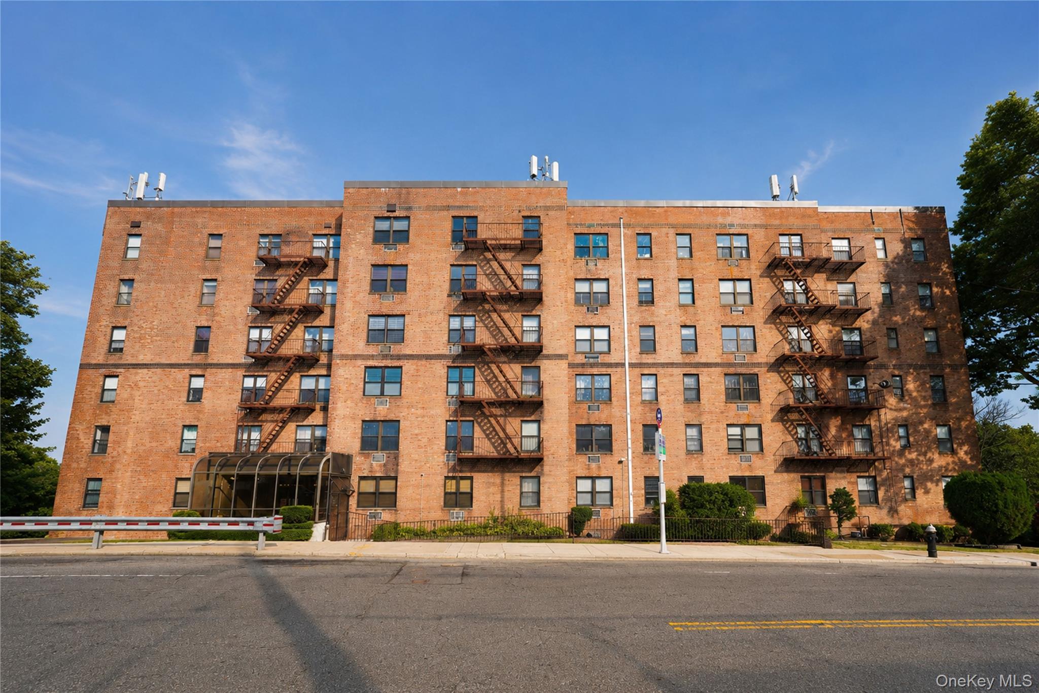 1st image of 1160 Richmond Rd #2F, New York, NY 10304 | MLS# 1035285