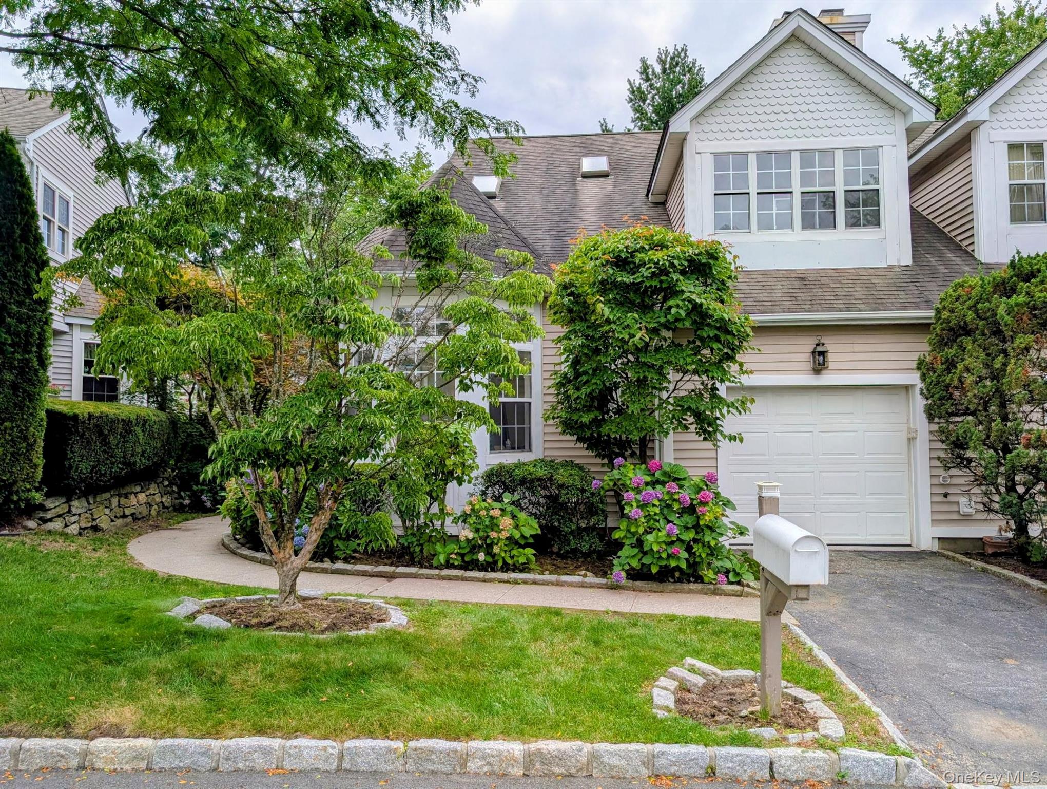 1st image of 23 Roundtop Rd, Yonkers, NY 10710 | MLS# 1035298