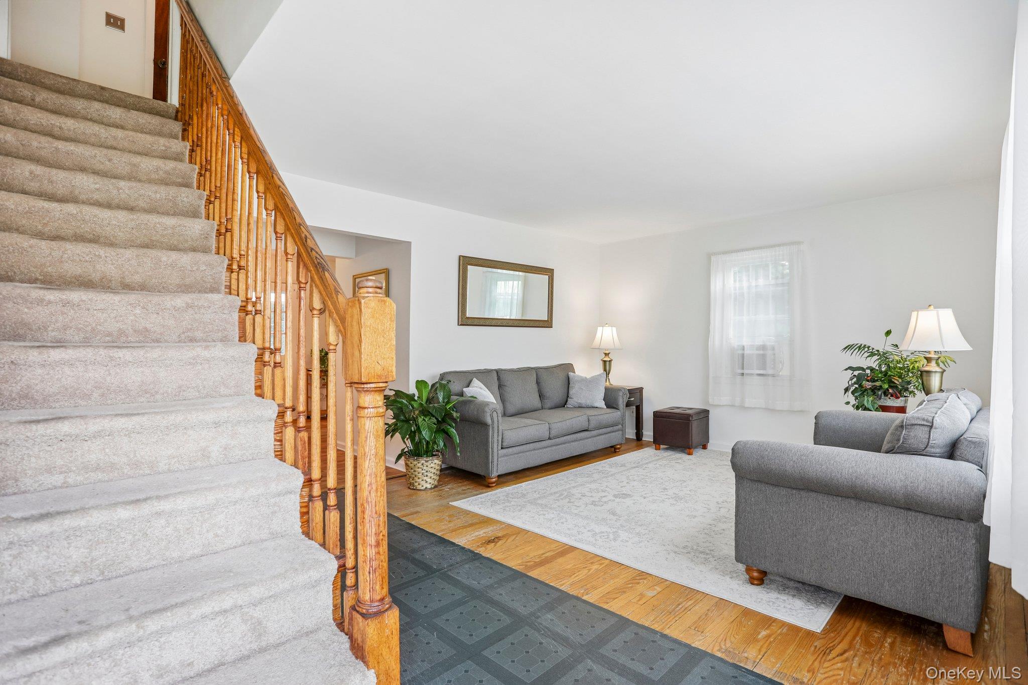 2nd image of 186 Chase Ave, Yonkers, NY 10703 | MLS# 1035311