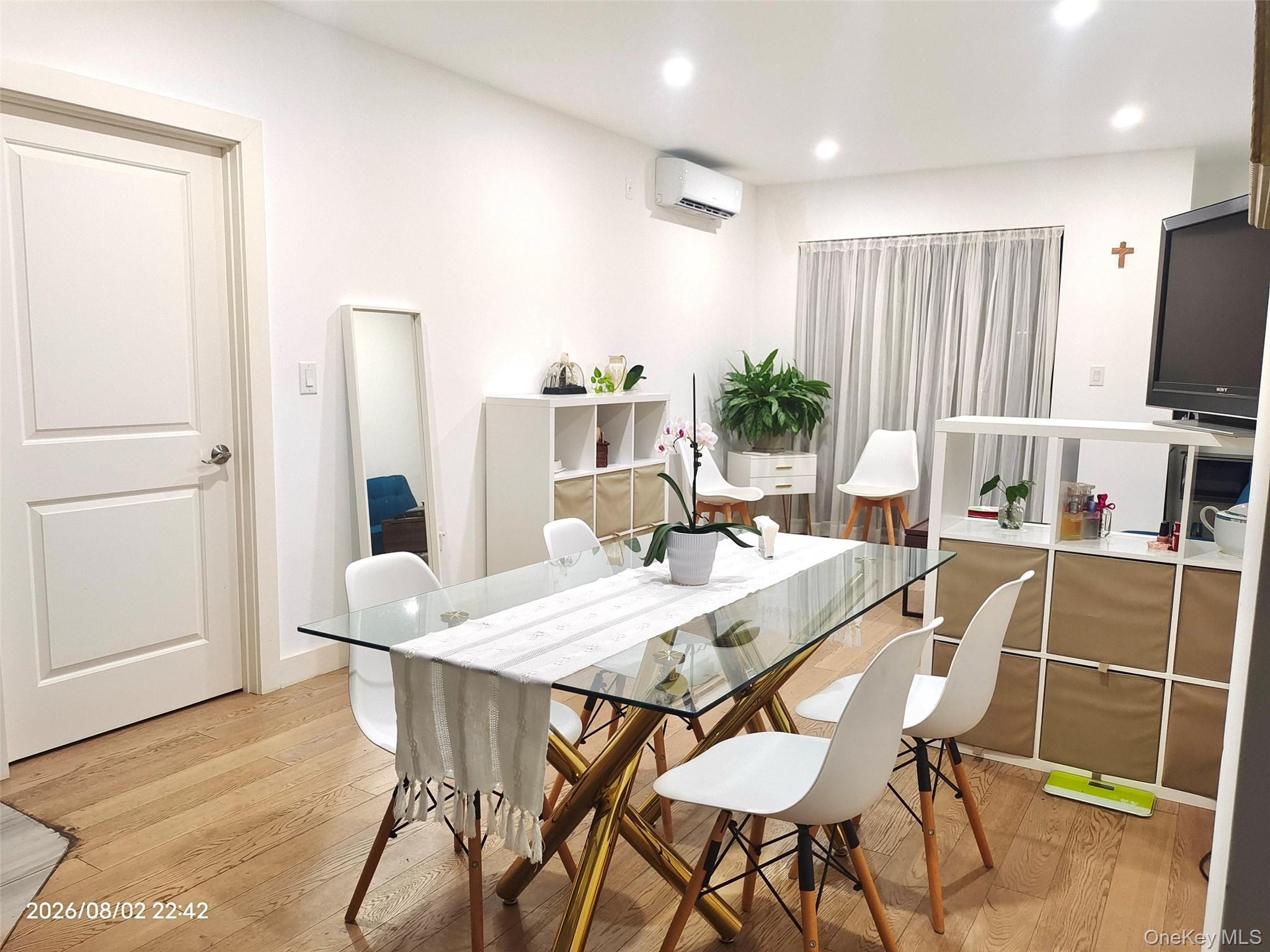 2nd image of 62-98 Woodhaven Blvd #3J, New York, NY 11374 | MLS# 1035332