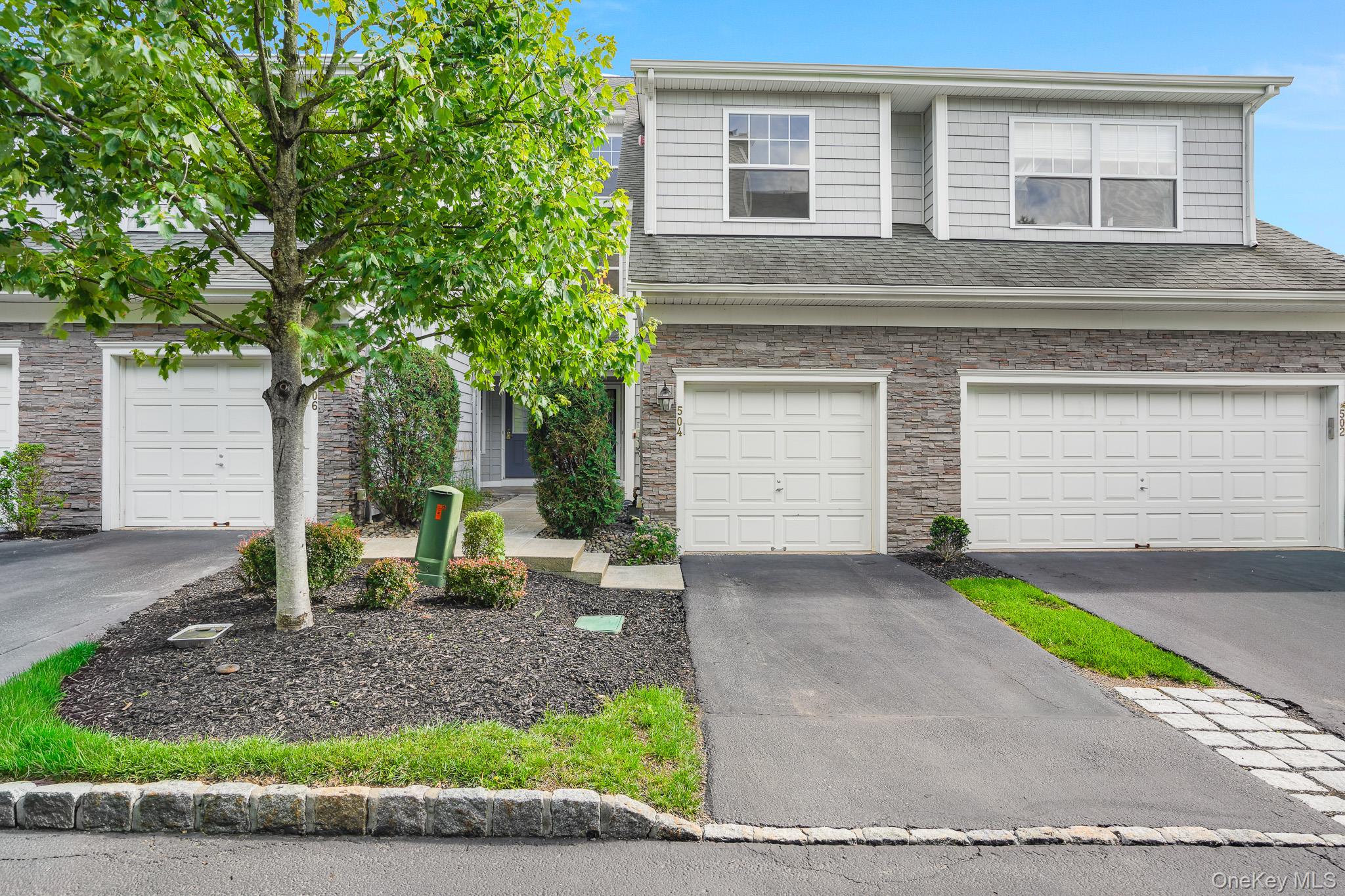 2nd image of 504 Southview Dr, Poughkeepsie, NY 12601 | MLS# 1035359