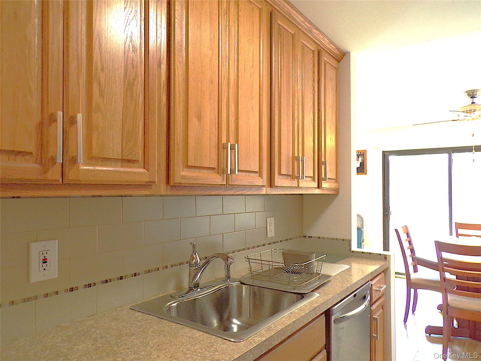 4th image of 348 Central Park Avenue #C5, Greenburgh, NY 10583 | MLS# 1035367