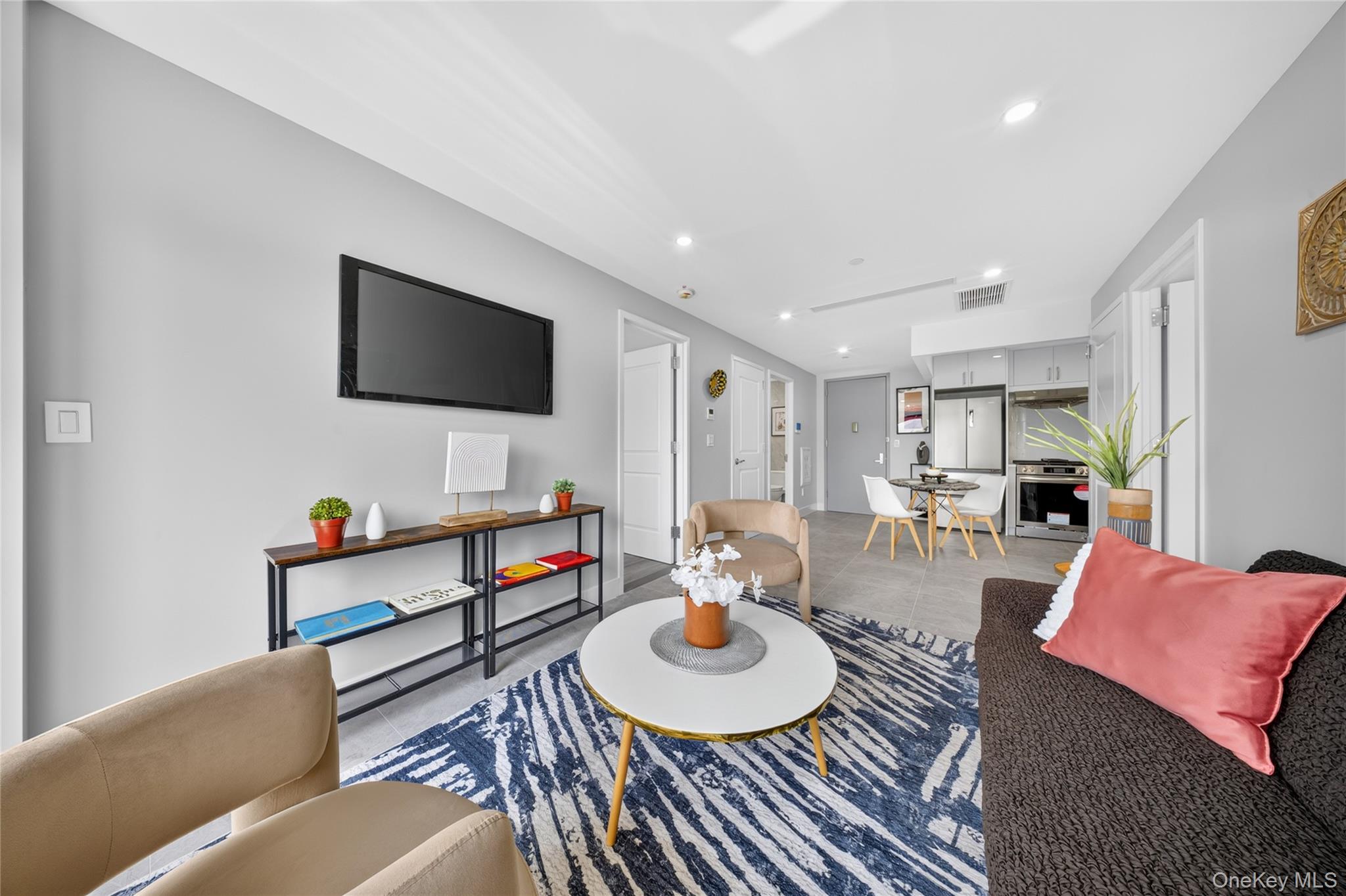 1st image of 643 5th Ave #6D, New York, NY 11215 | MLS# 1035386