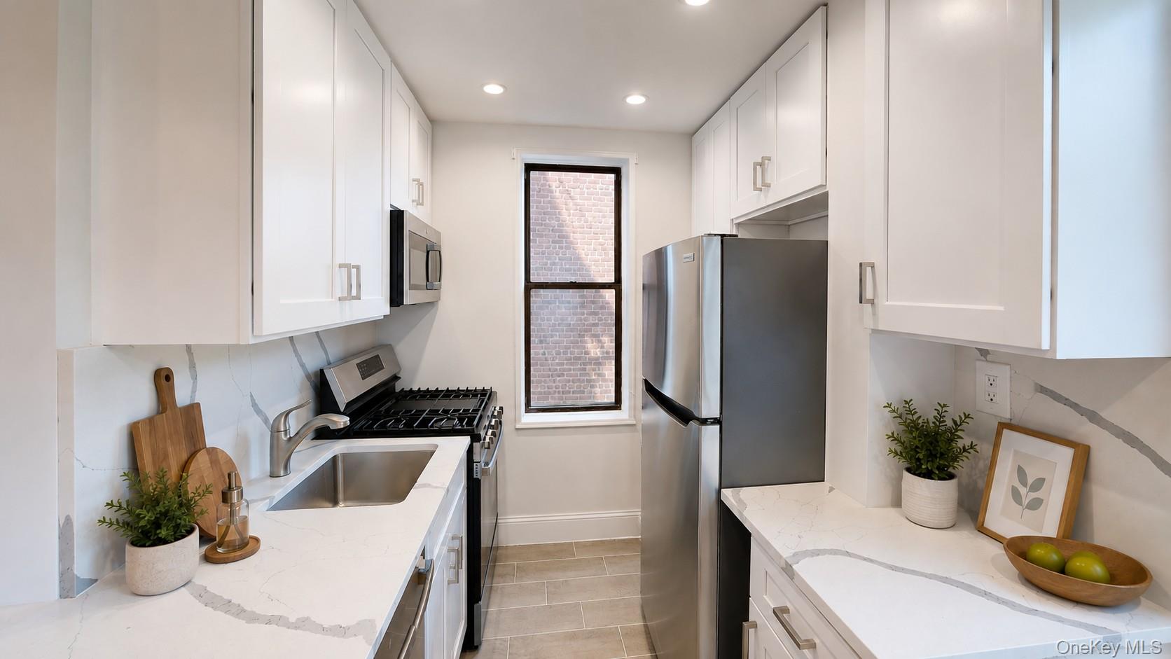 1st image of 650 Warburton Ave #5D, Yonkers, NY 10701 | MLS# 1035454
