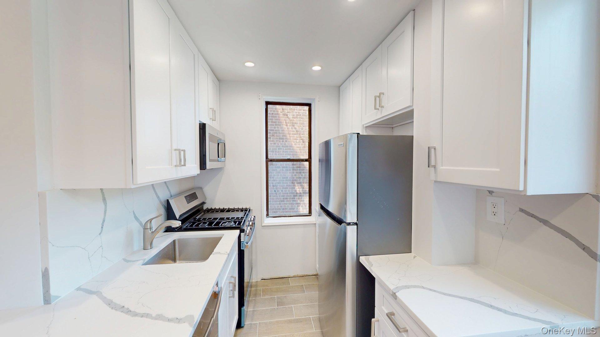 2nd image of 650 Warburton Ave #5D, Yonkers, NY 10701 | MLS# 1035454