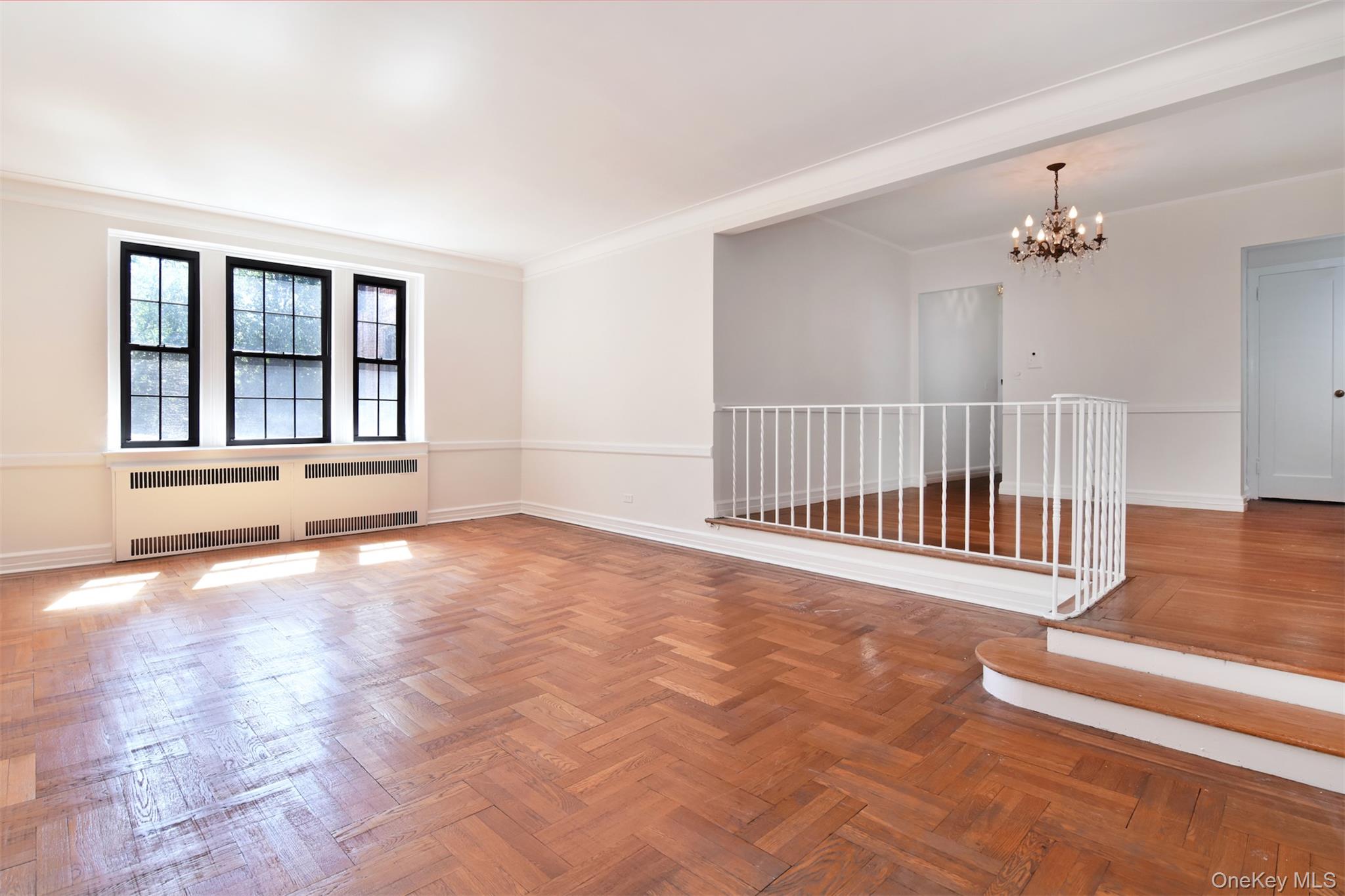 2nd image of 35 Parkview Ave #3E, Yonkers, NY 10708 | MLS# 1035465