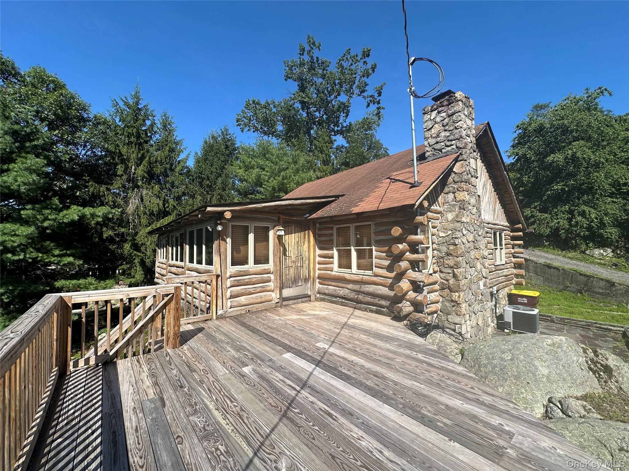 1st image of 122 Woods Rd, Warwick (town), NY 10925 | MLS# 1035473
