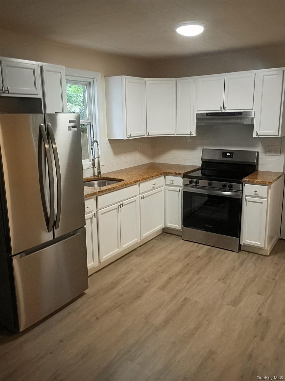 5th image of 16 Neighborhood Rd, Brookhaven, NY 11951 | MLS# 1035494