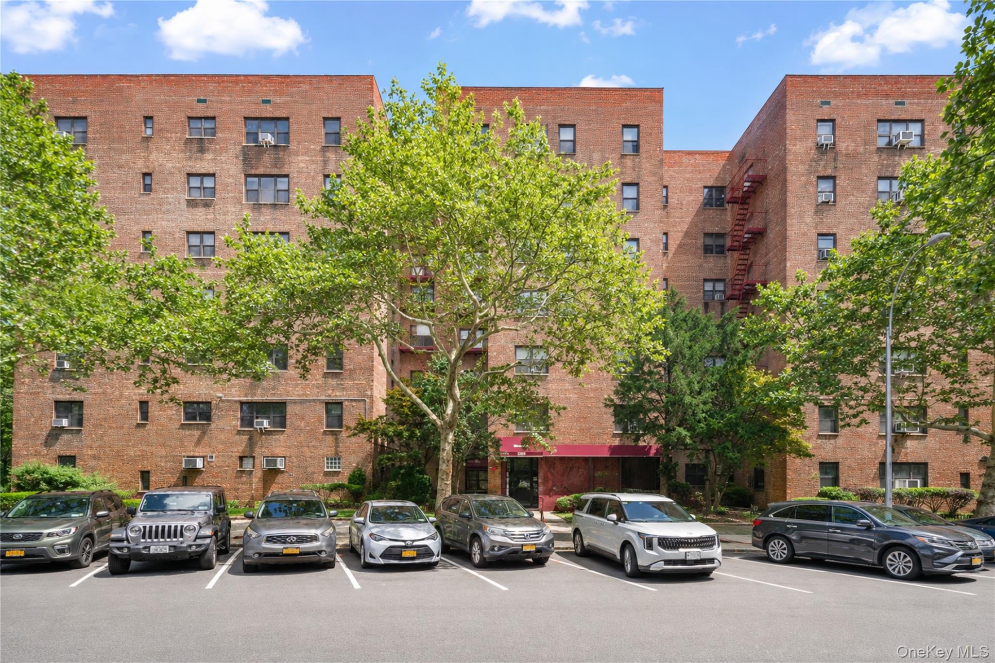 18th image of 29 09 137th St #3L, New York, NY 11354 | MLS# 1035497