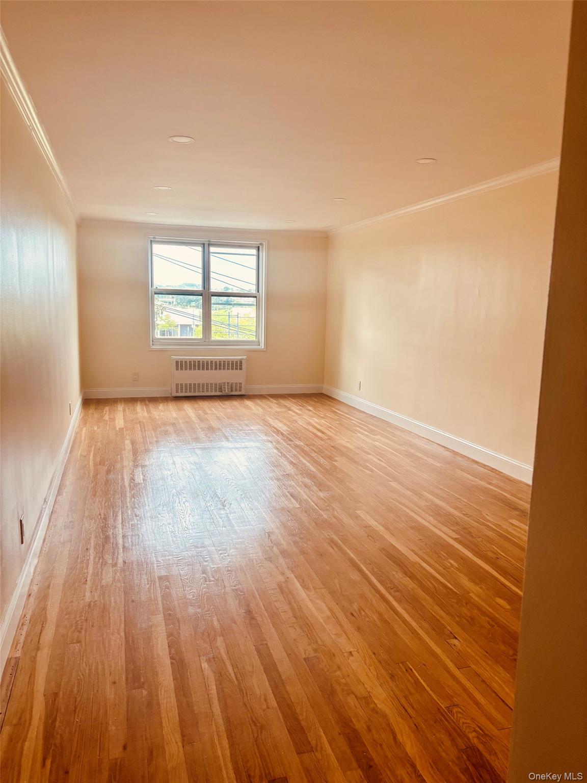 2nd image of 1304 Midland Ave #A43, Yonkers, NY 10704 | MLS# 1035558