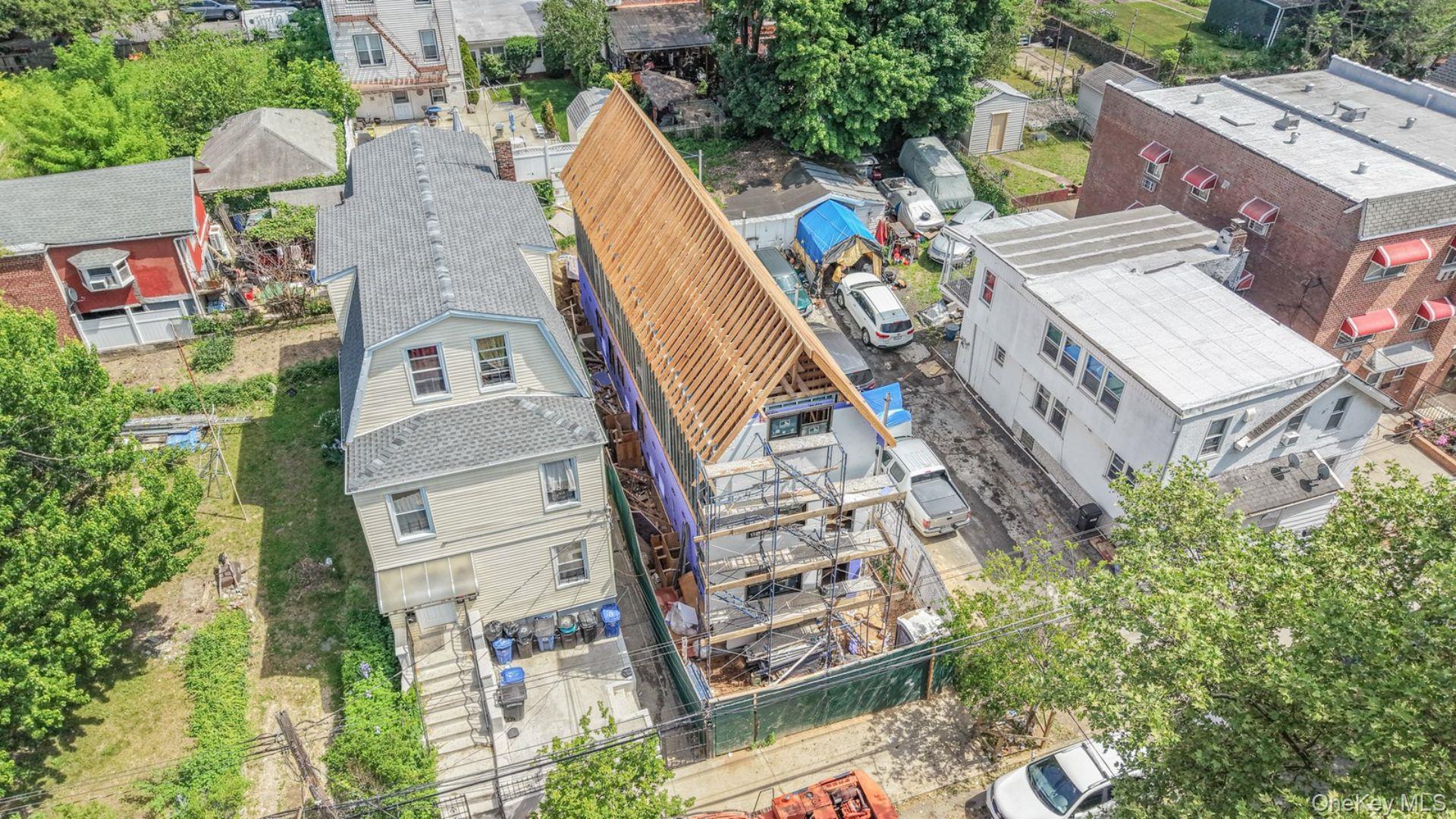 3rd image of 4564 Matilda Ave, New York, NY 10470 | MLS# 1035617