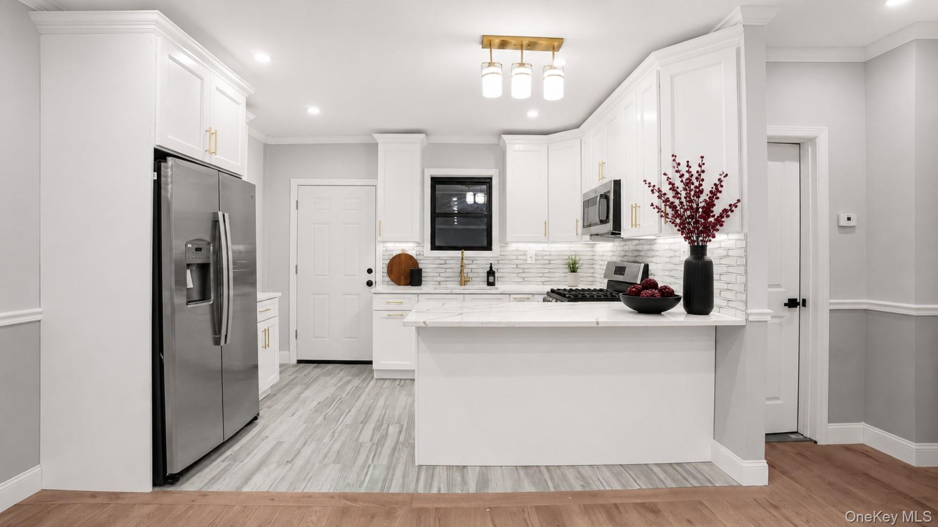 5th image of 128 E 238Th St, New York, NY 10470 | MLS# 1035680