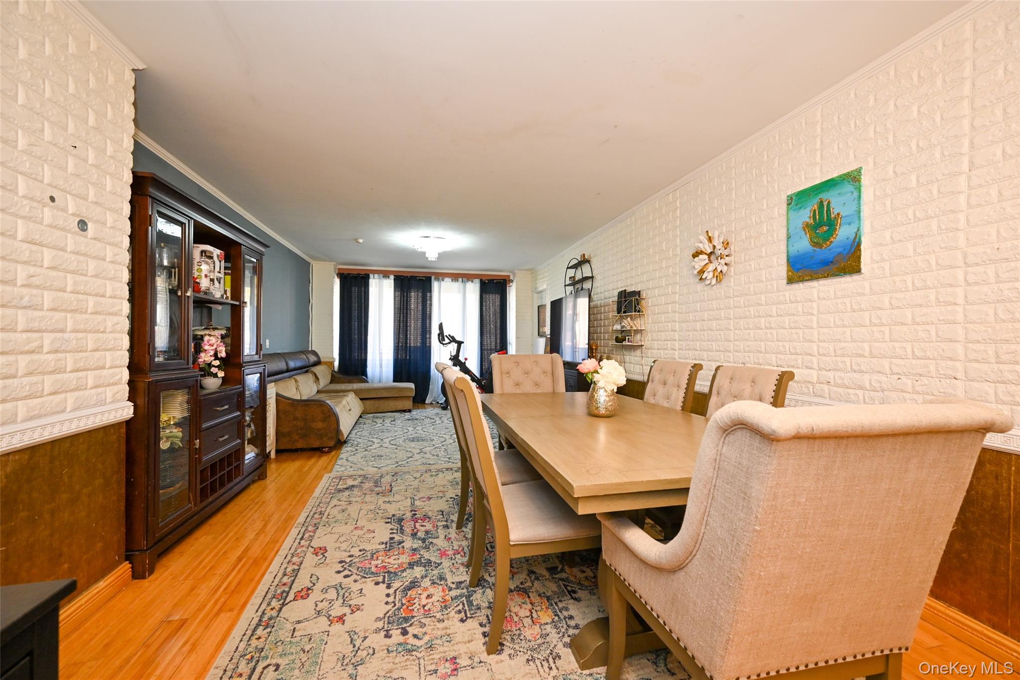 5th image of 85-15 Main St, New York, NY 11435