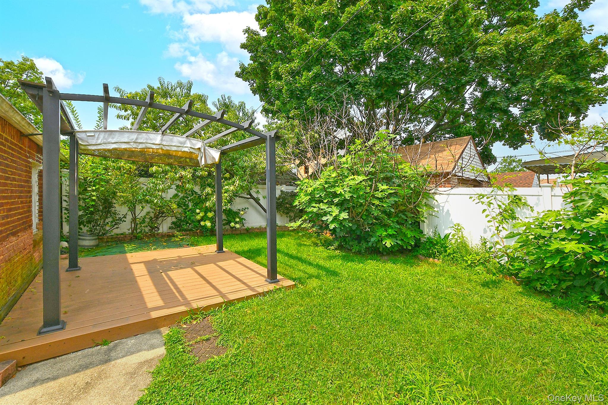 23rd image of 5832 219th St, New York, NY 11364 | MLS# 1035721